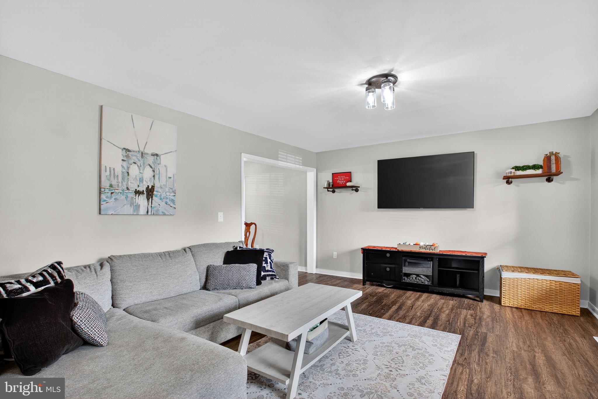 SUMMERSET - Residential