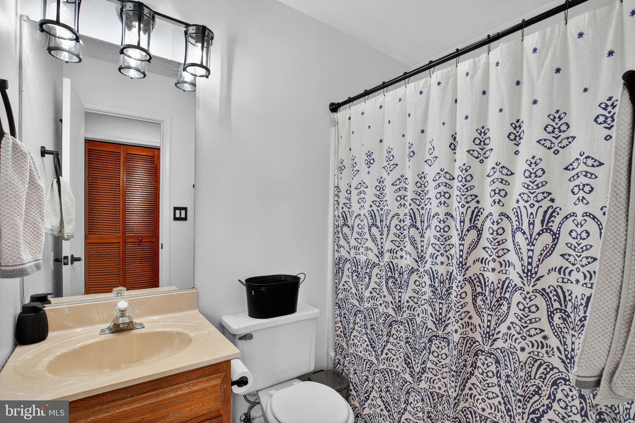 SUMMERSET - Residential