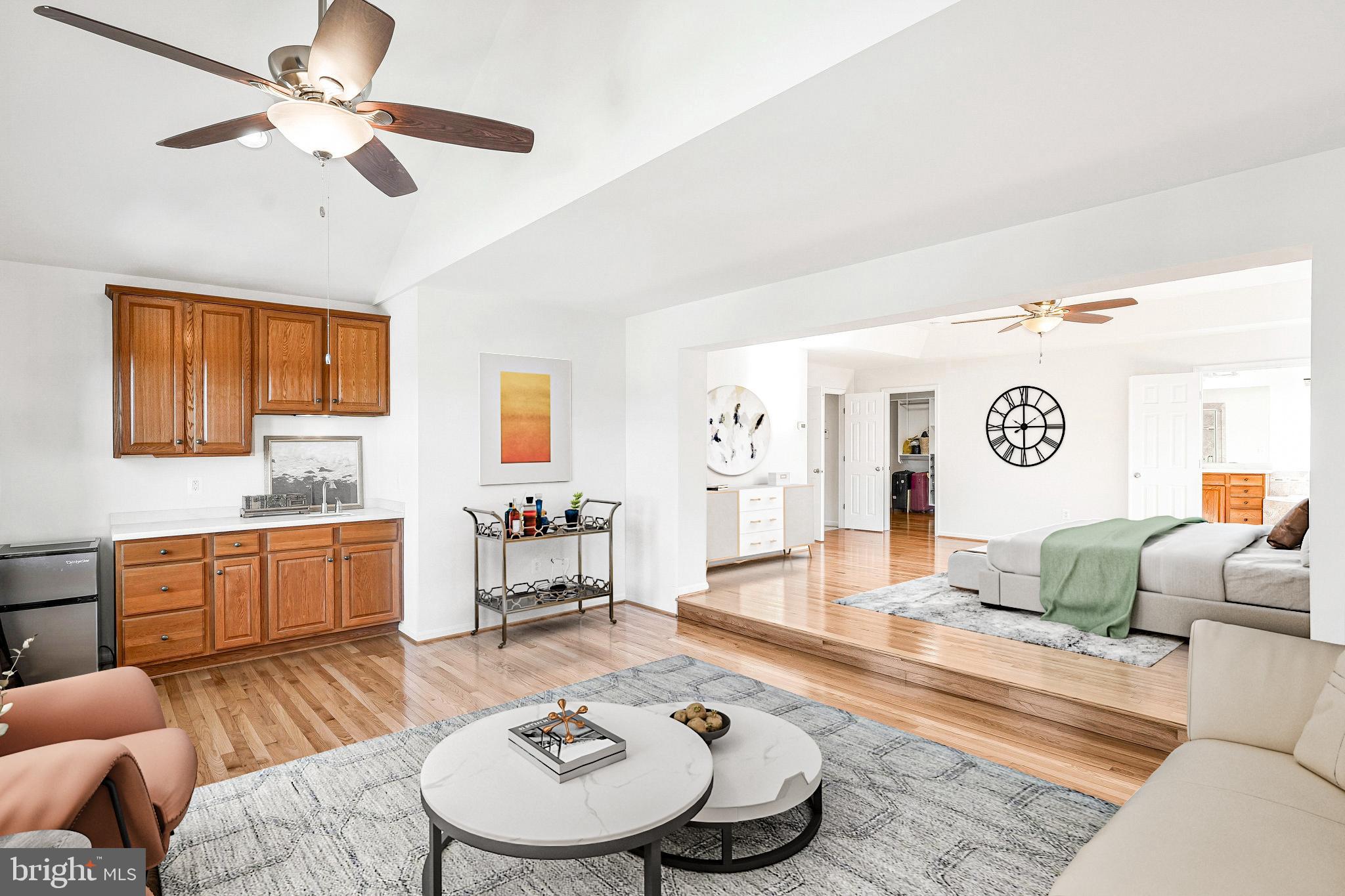 EAGLES POINTE - Residential