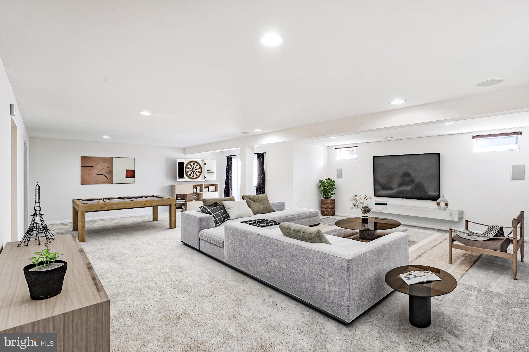 EAGLES POINTE - Residential