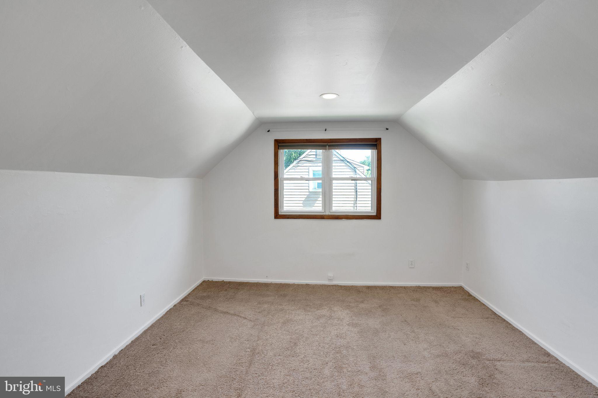 GRANDVIEW ESTS - Residential