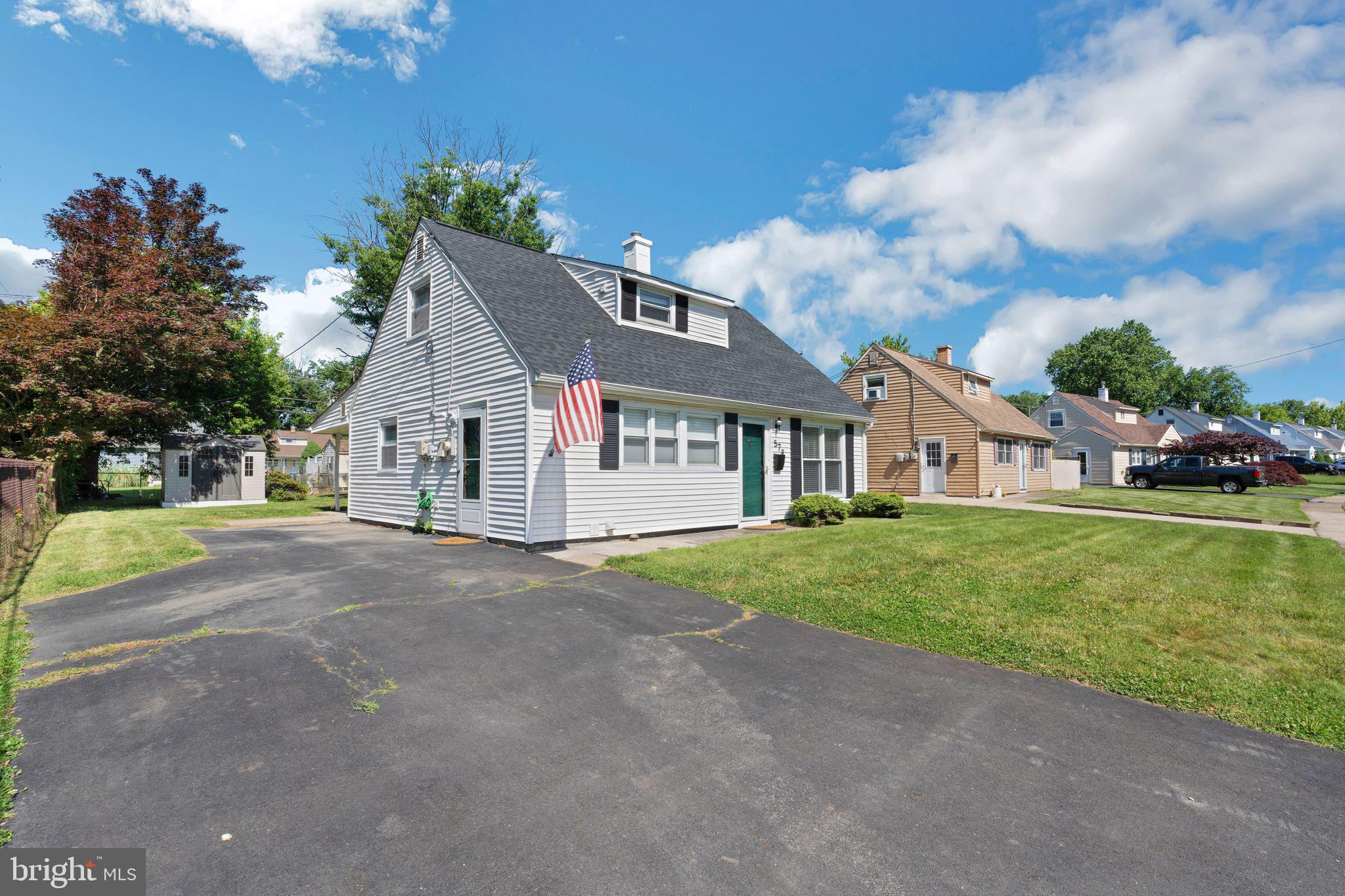 GRANDVIEW ESTS - Residential