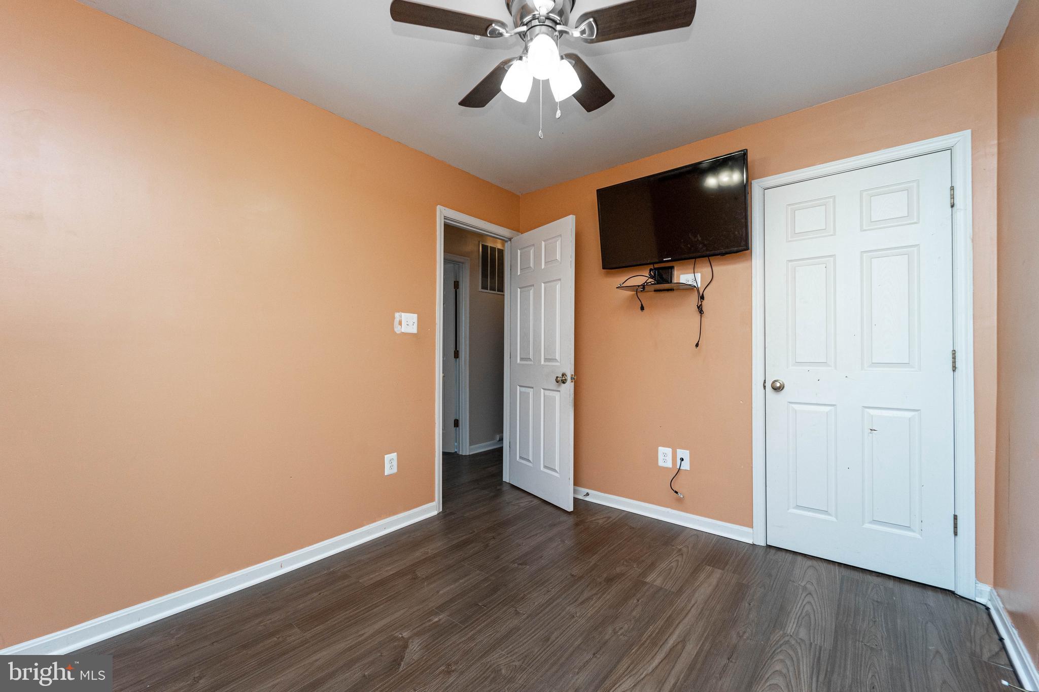 GREENBELT PARK 2 PLAT 1> - Residential