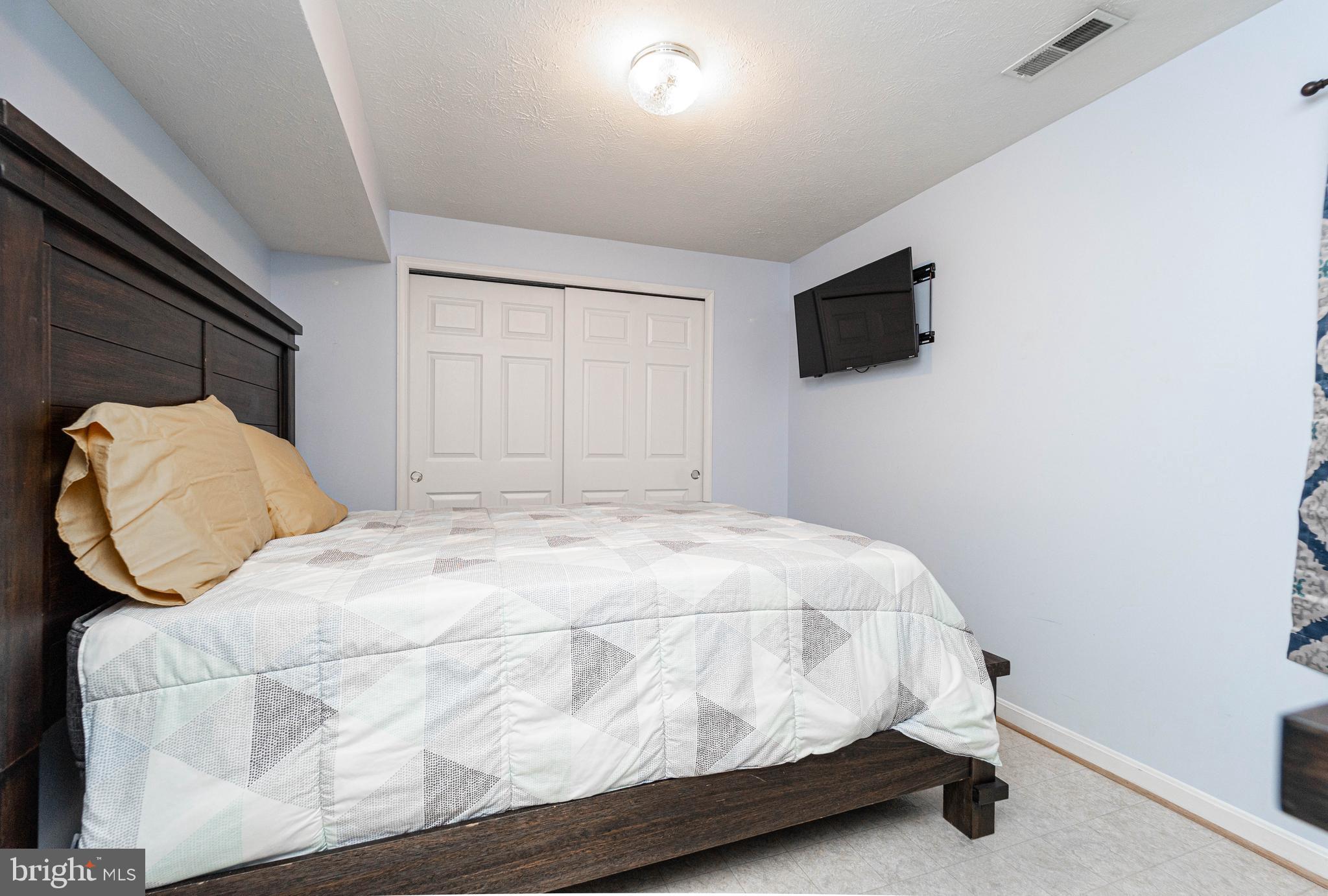 GREENBELT PARK 2 PLAT 1> - Residential