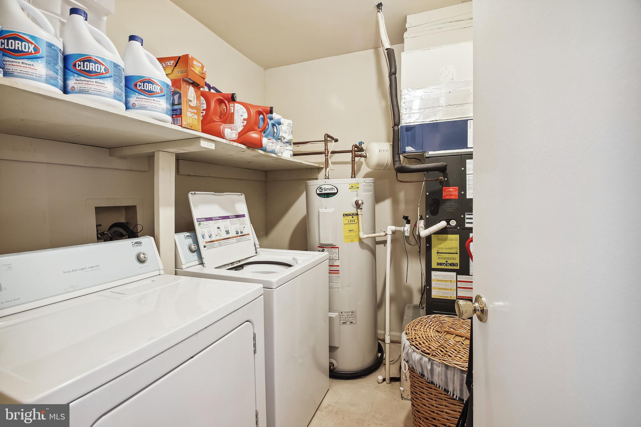 MARINERS LANDING - Residential