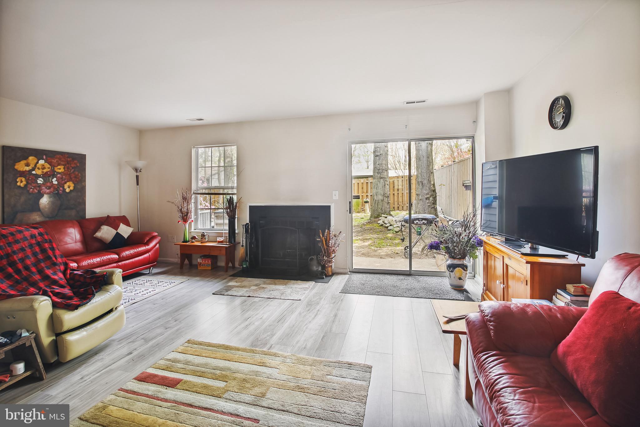 MARINERS LANDING - Residential