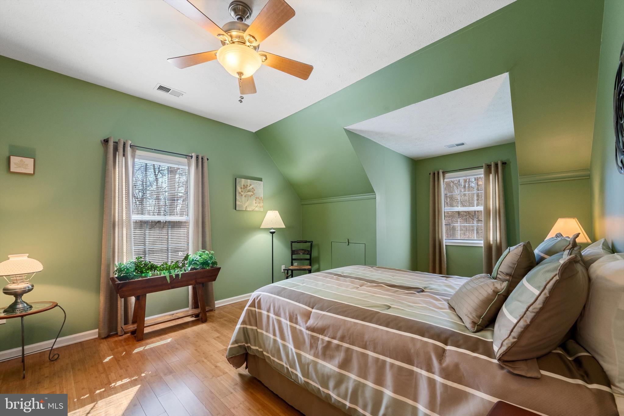 LAKE HOLIDAY ESTATES - Residential