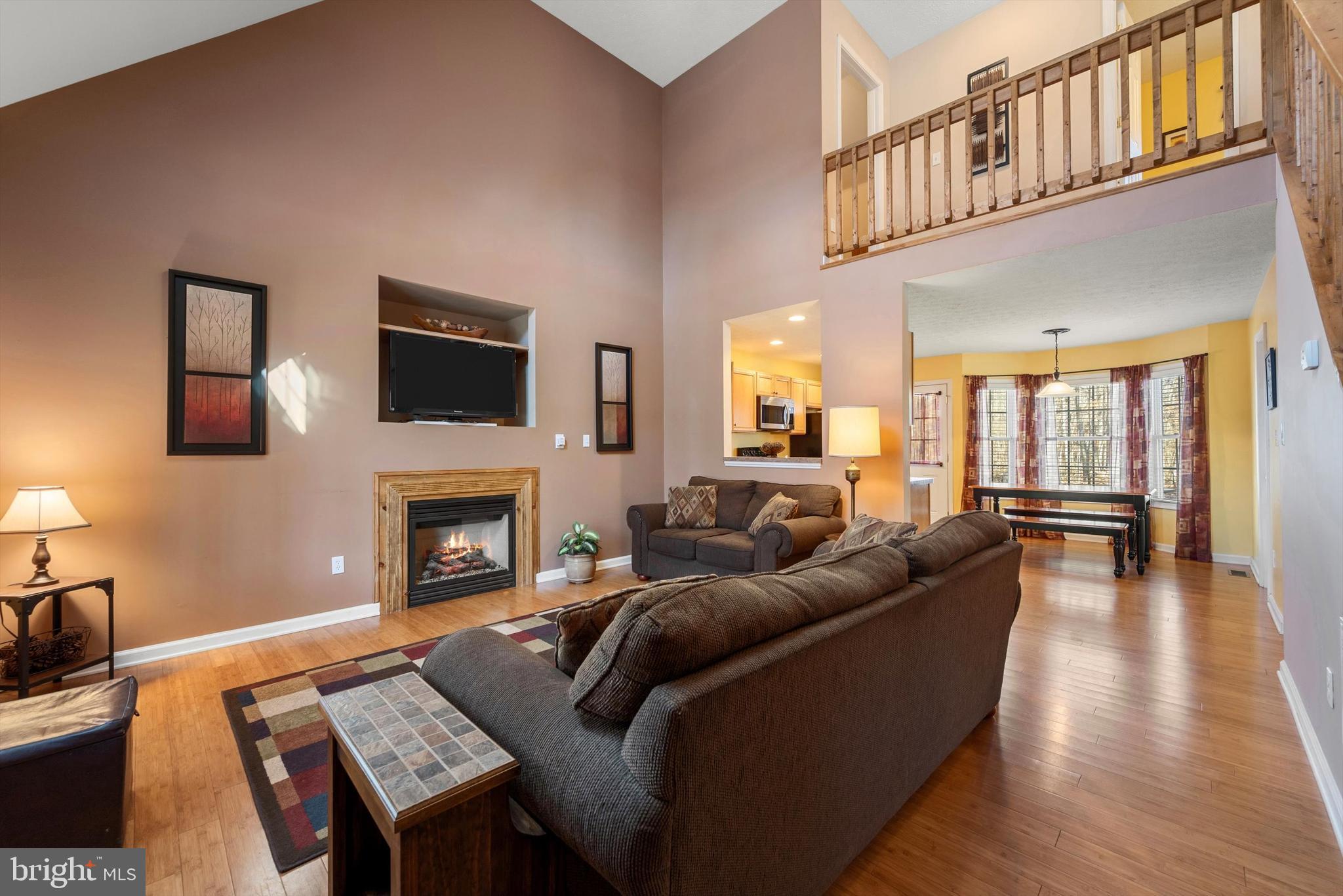 LAKE HOLIDAY ESTATES - Residential