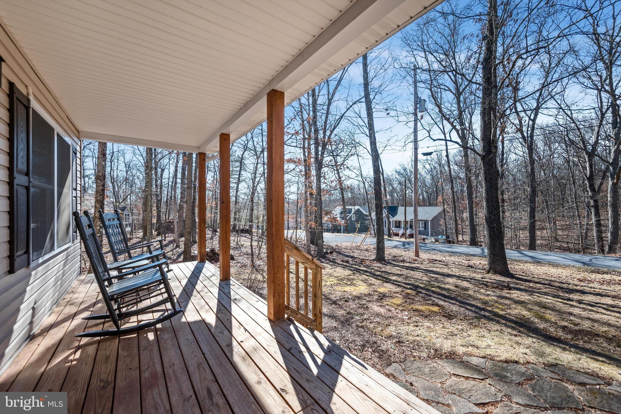 LAKE HOLIDAY ESTATES - Residential