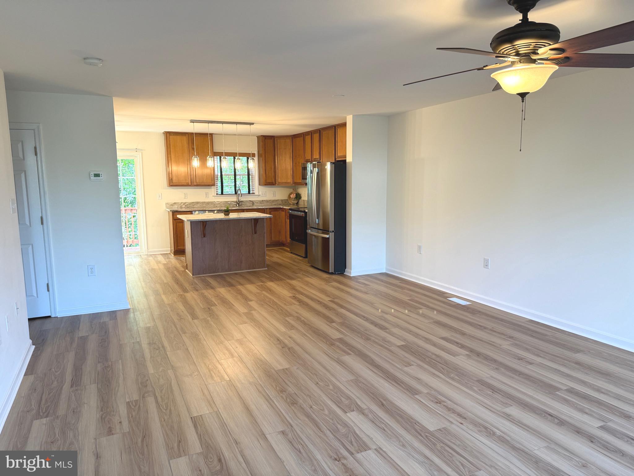 HAMMONDS MILL - Residential