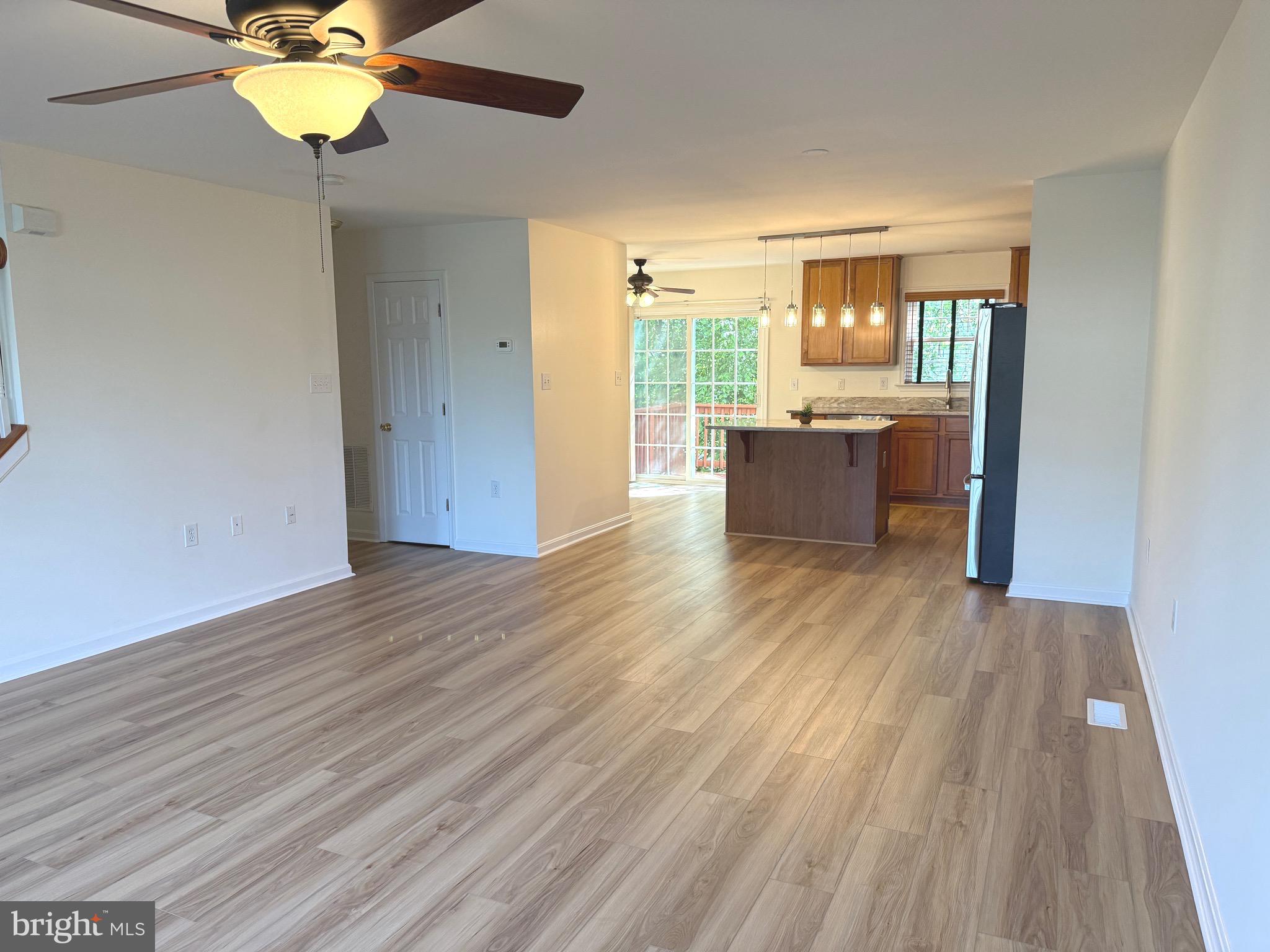 HAMMONDS MILL - Residential