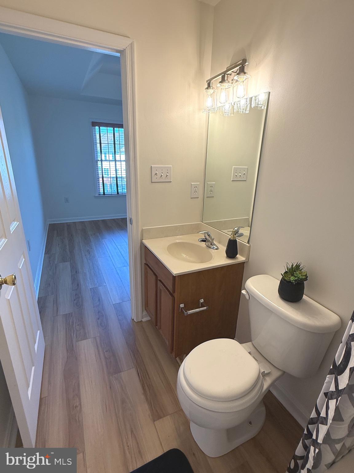 HAMMONDS MILL - Residential