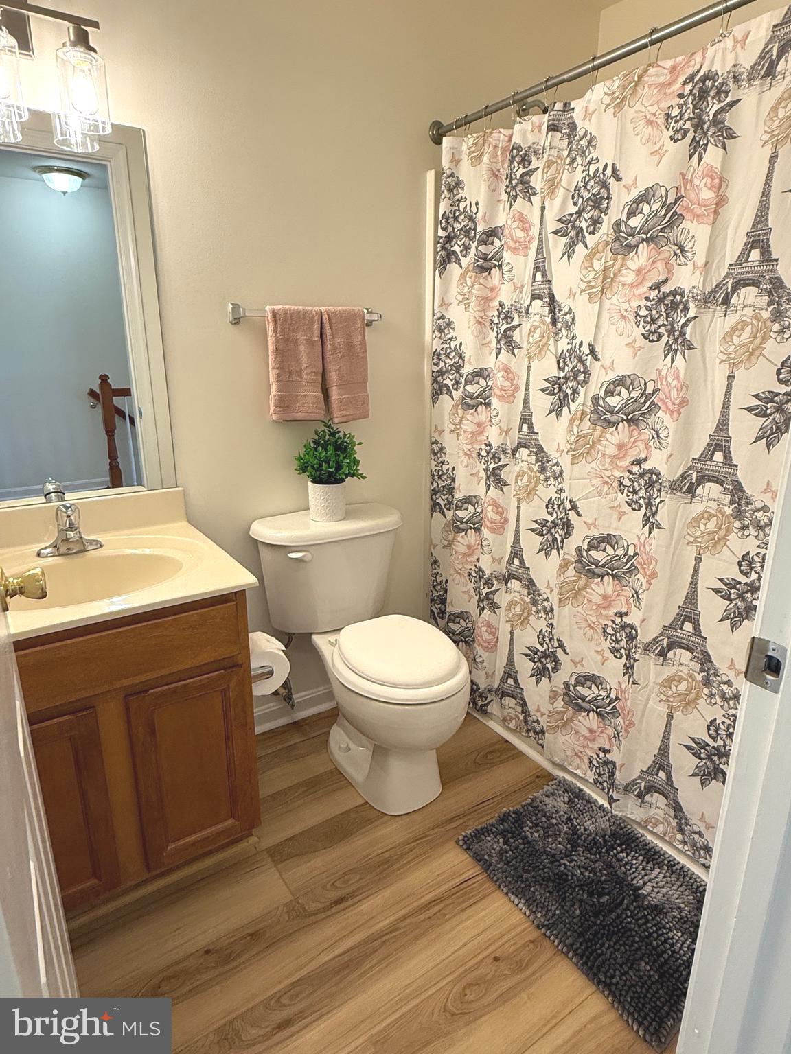 HAMMONDS MILL - Residential