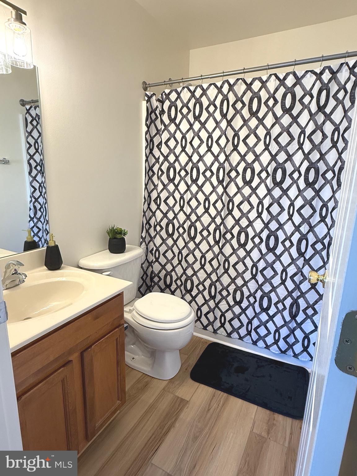 HAMMONDS MILL - Residential