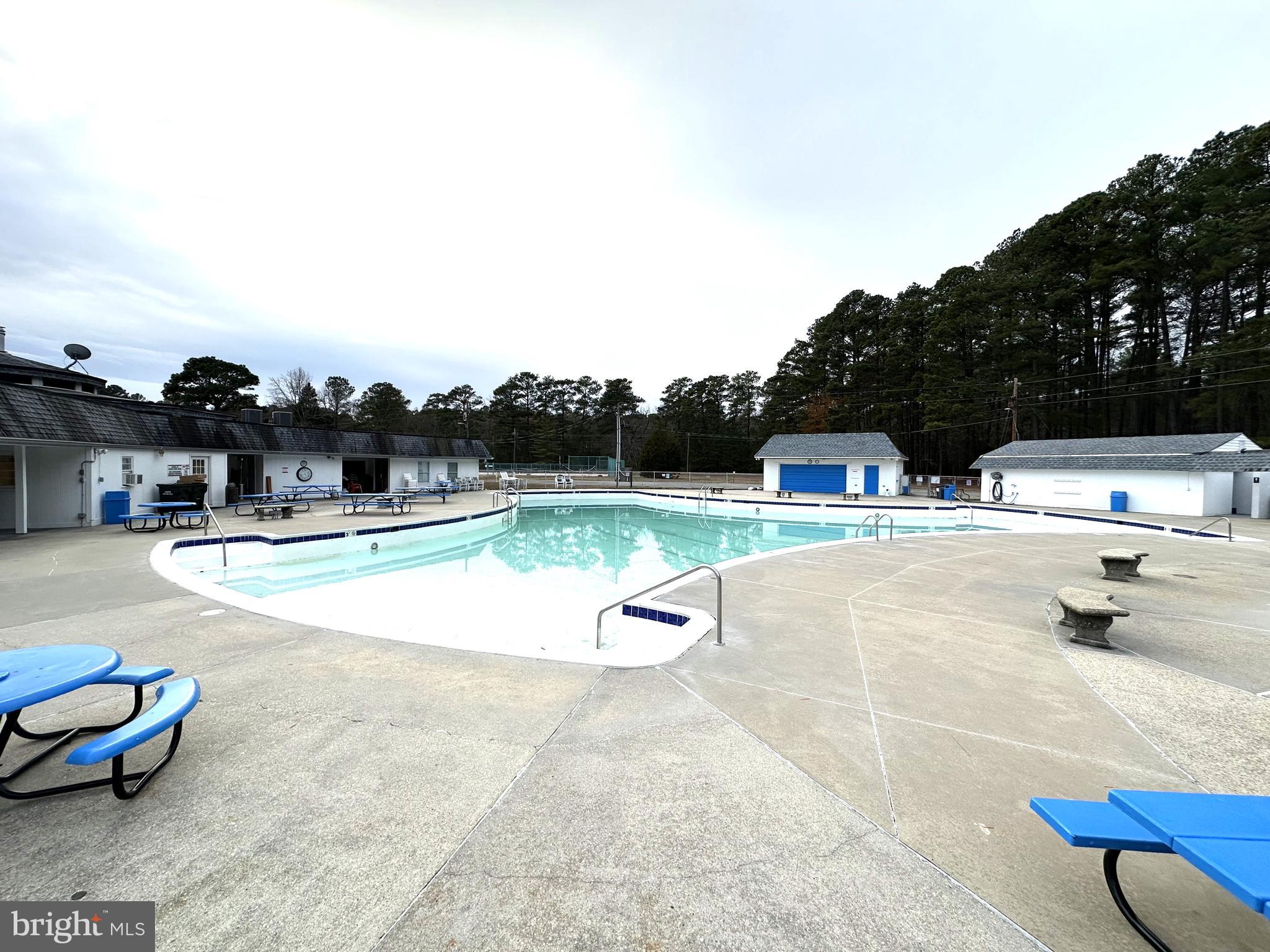 CABIN POINT / GLEBE HARBOR - Land