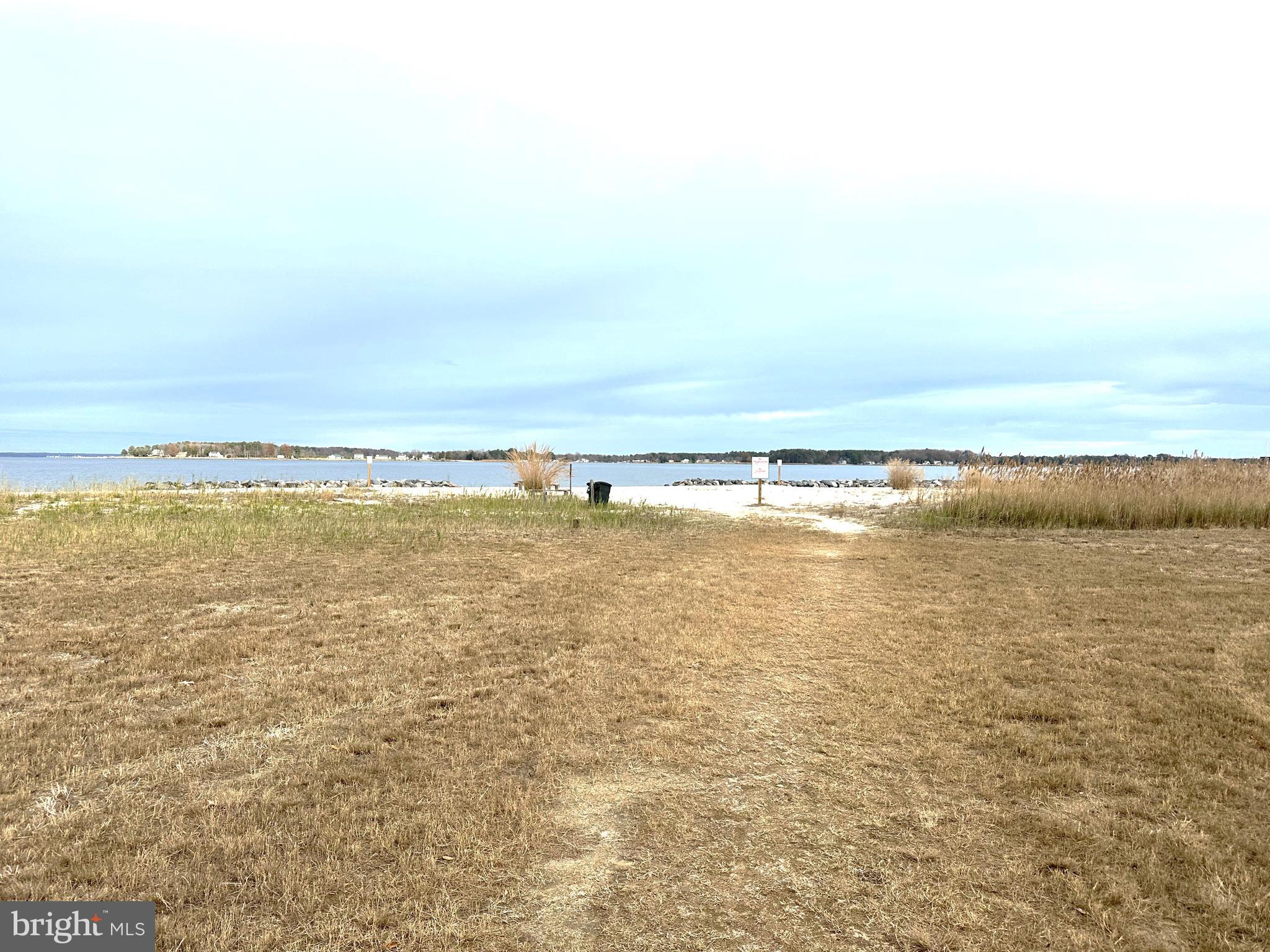 CABIN POINT / GLEBE HARBOR - Land
