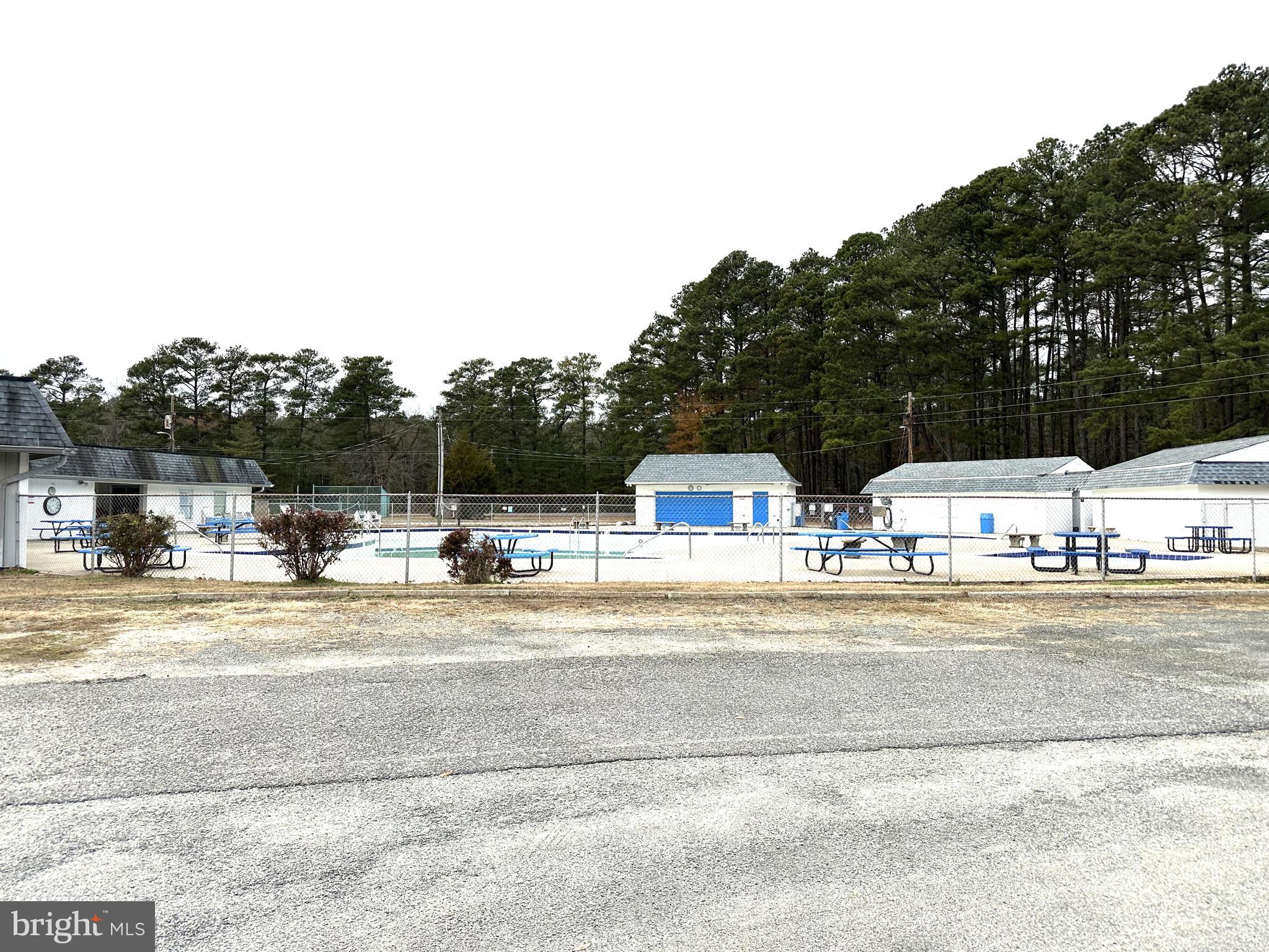 CABIN POINT / GLEBE HARBOR - Land
