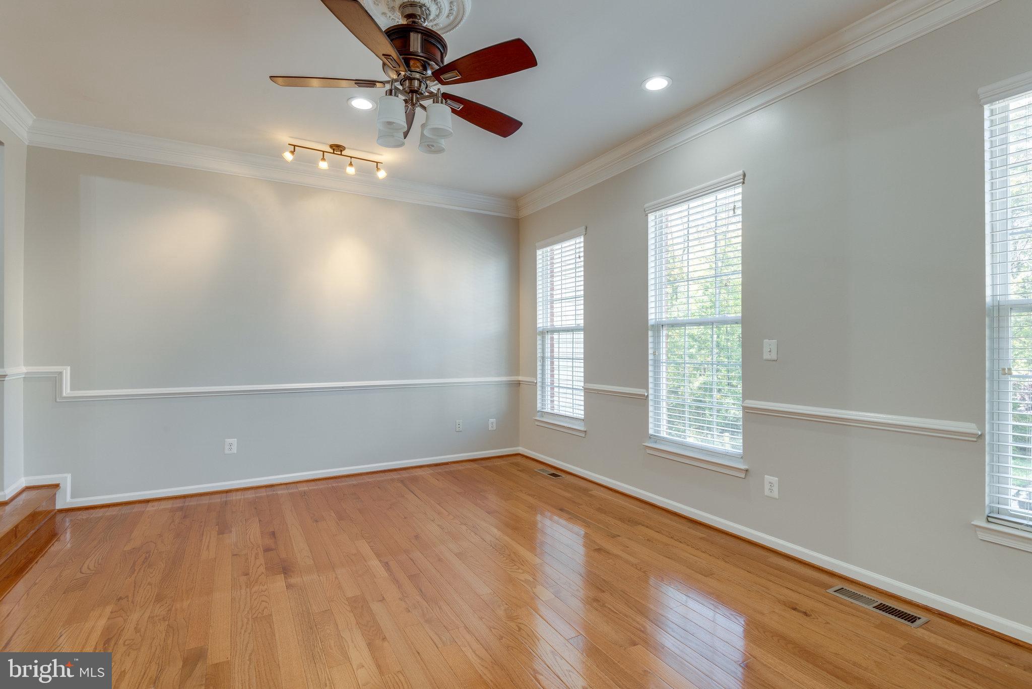 BELMONT LAND BAY - Residential Lease