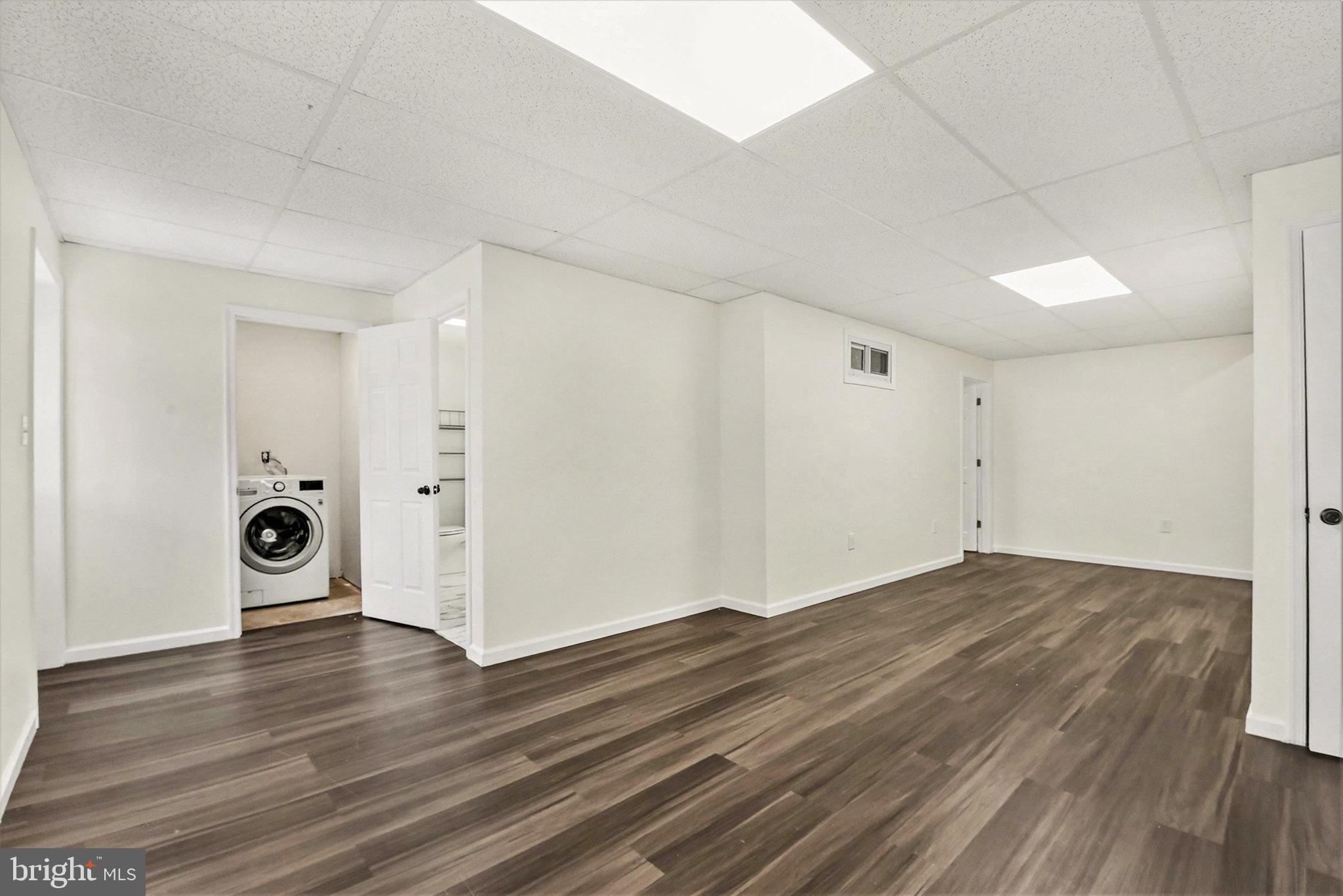 LEXINGTON ESTATES - Residential