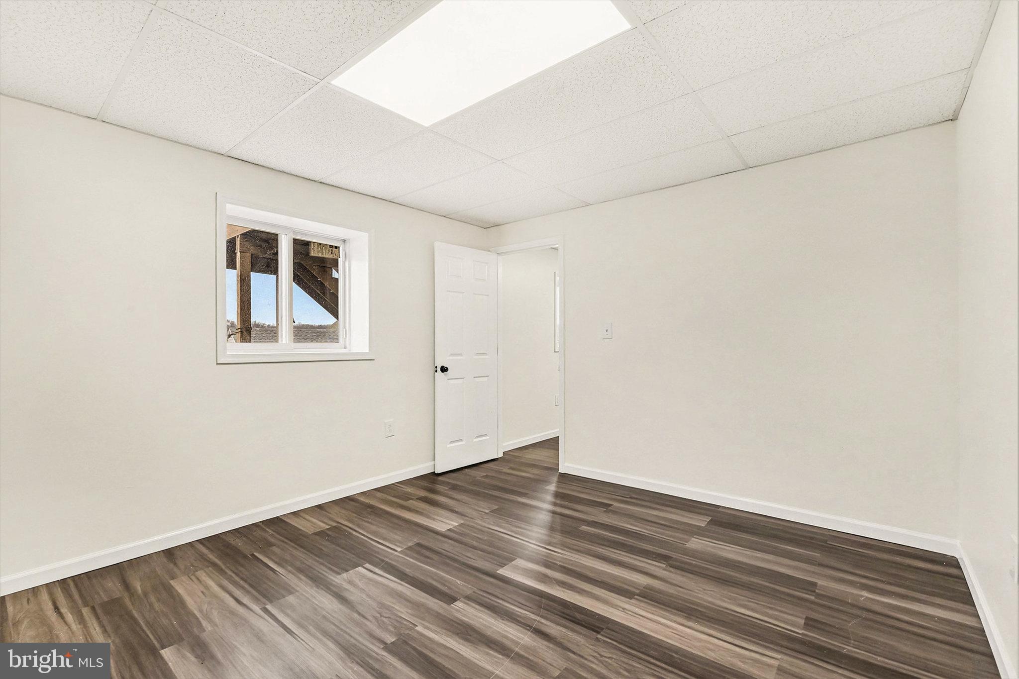 LEXINGTON ESTATES - Residential