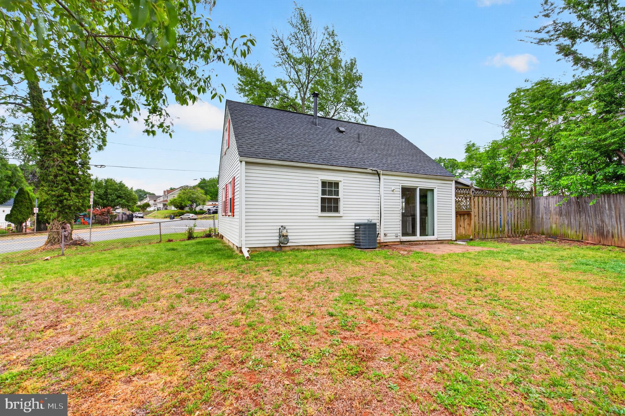 MANASSAS PARK - Residential