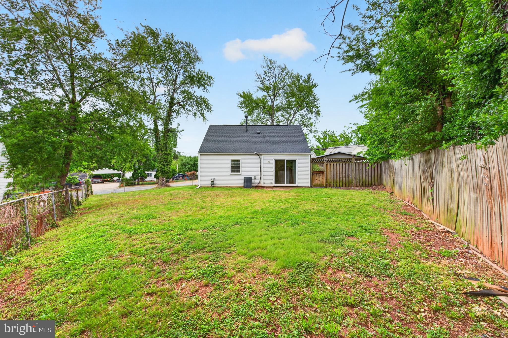 MANASSAS PARK - Residential
