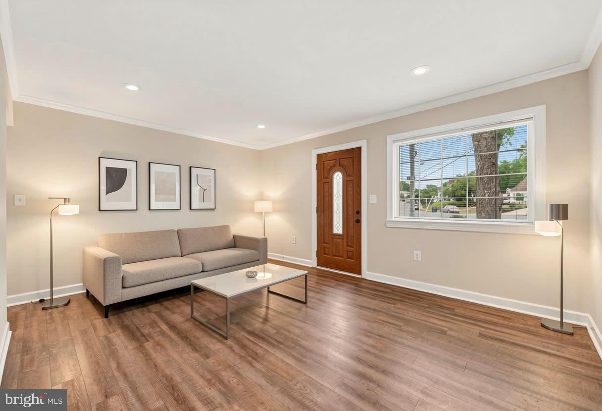 MANASSAS PARK - Residential