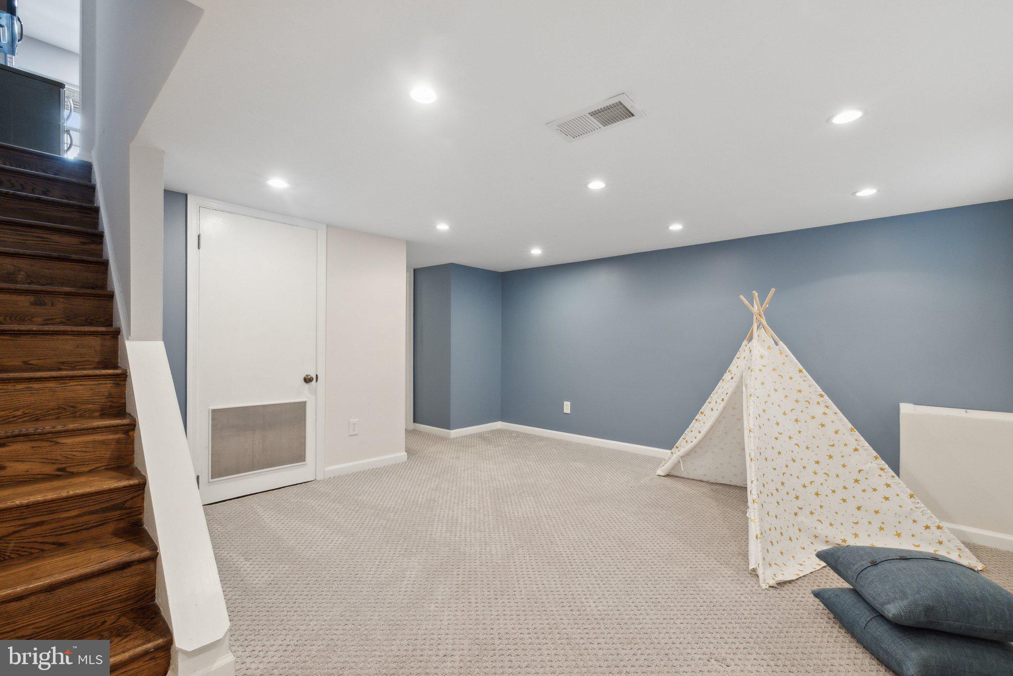 FAIRLINGTON GREEN - Residential