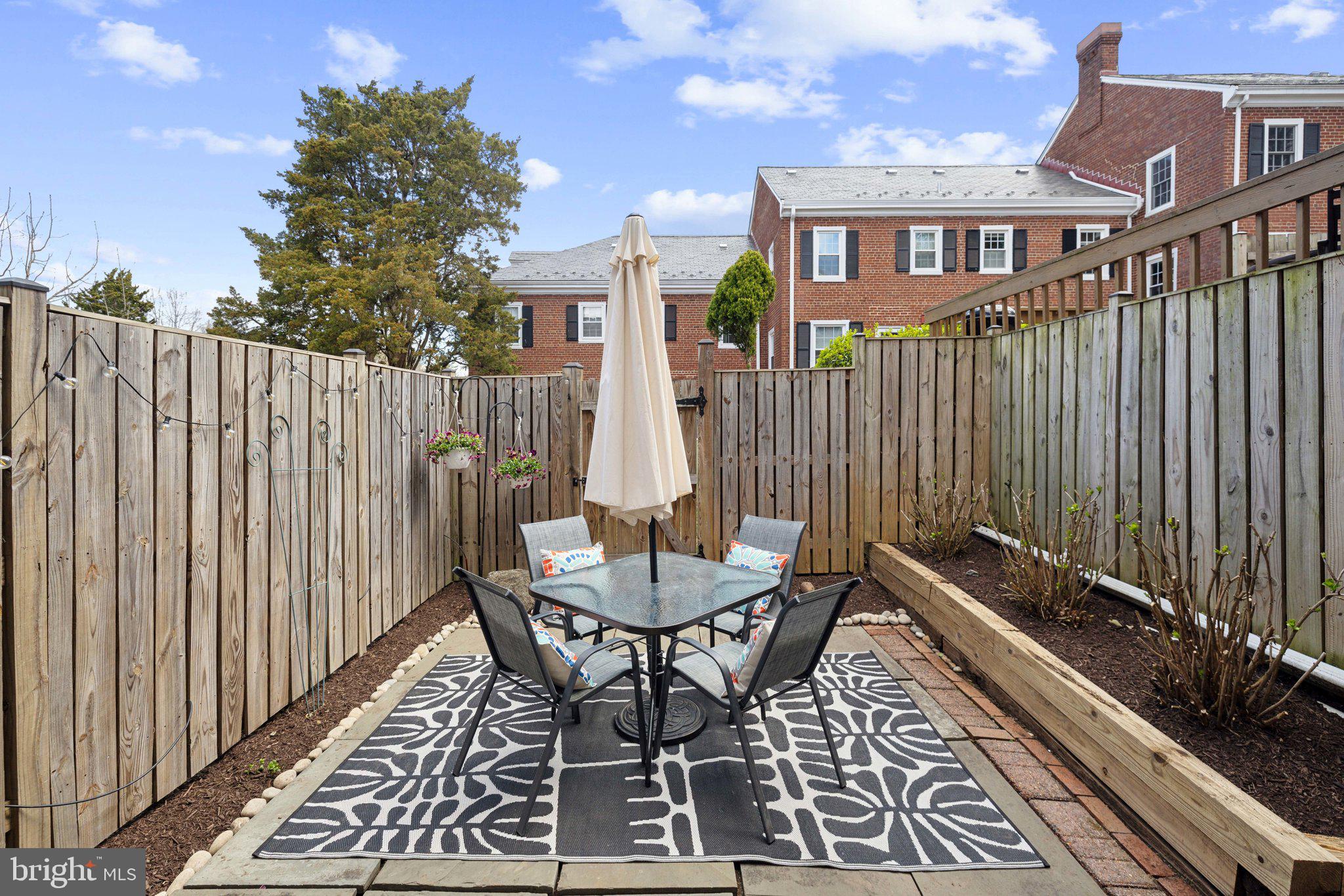 FAIRLINGTON GREEN - Residential