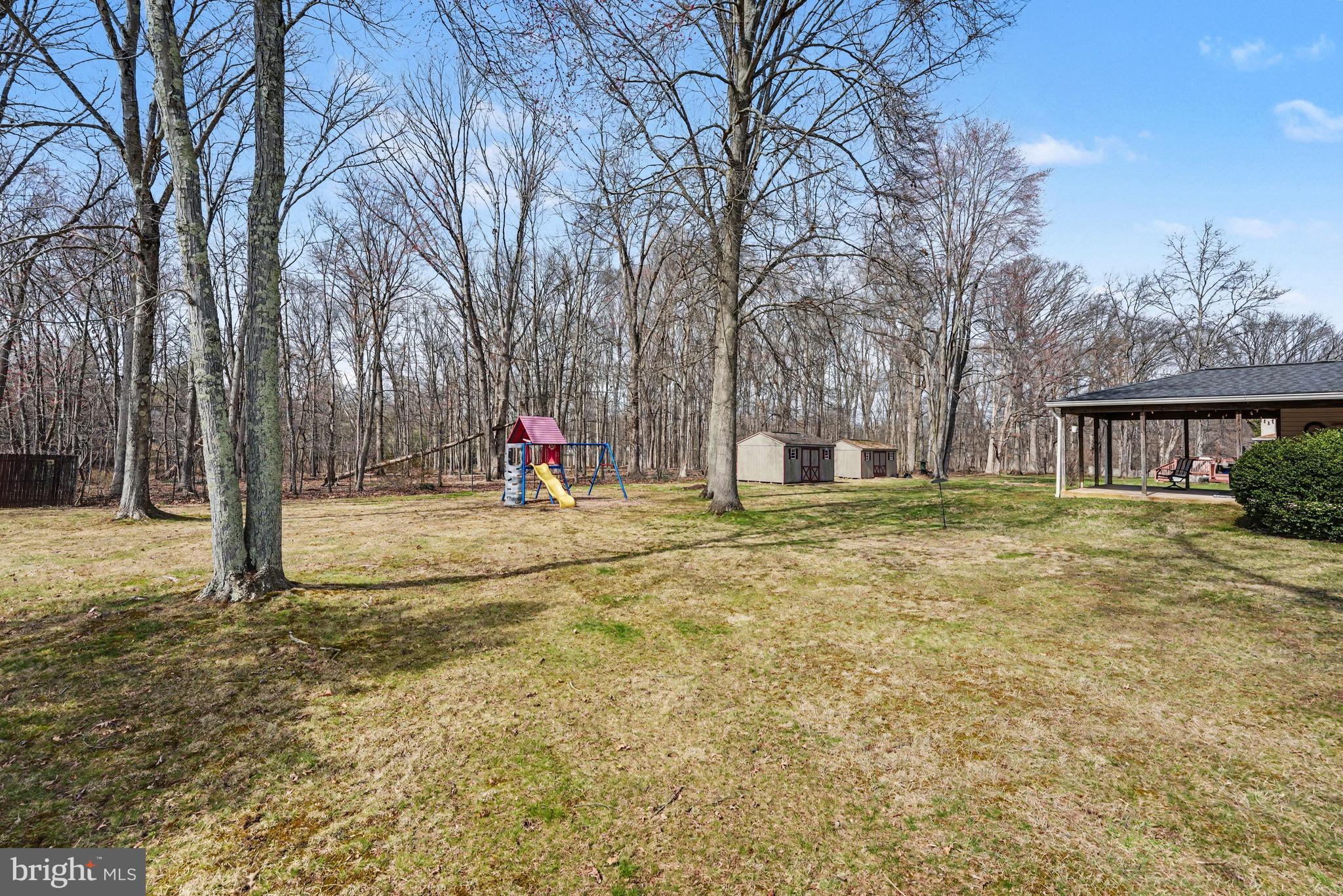 HATFIELD MANOR - Residential