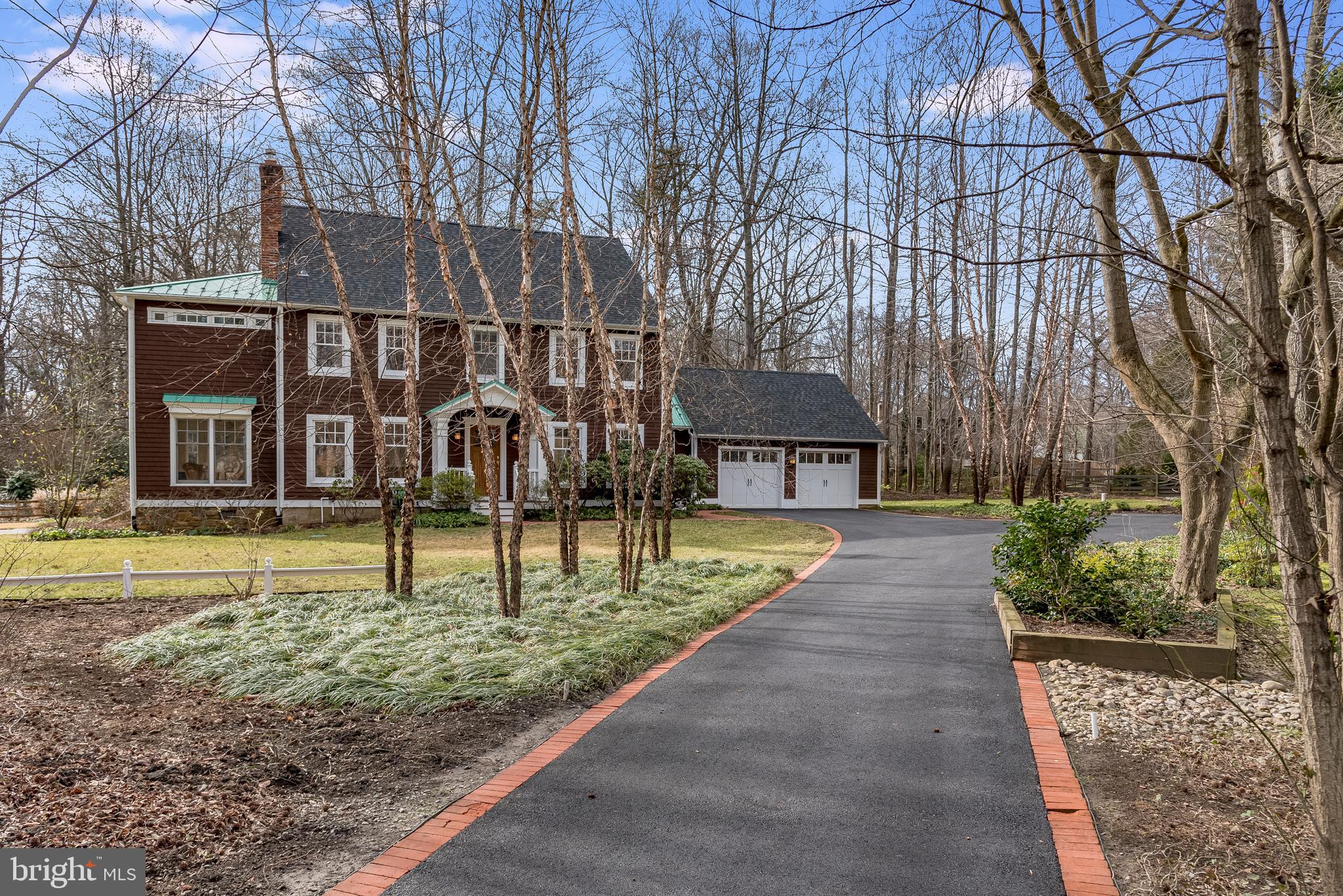 MELVIN POINT - Residential