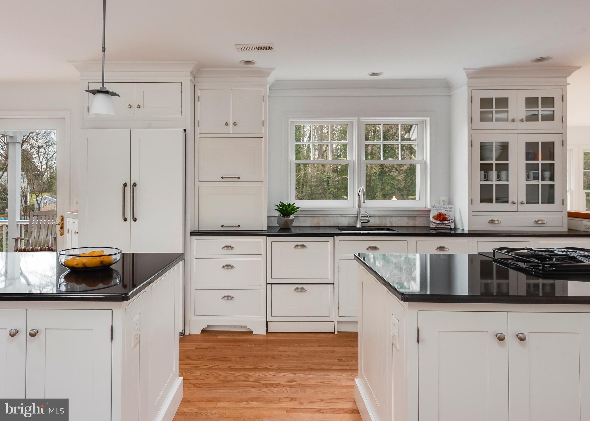 MELVIN POINT - Residential