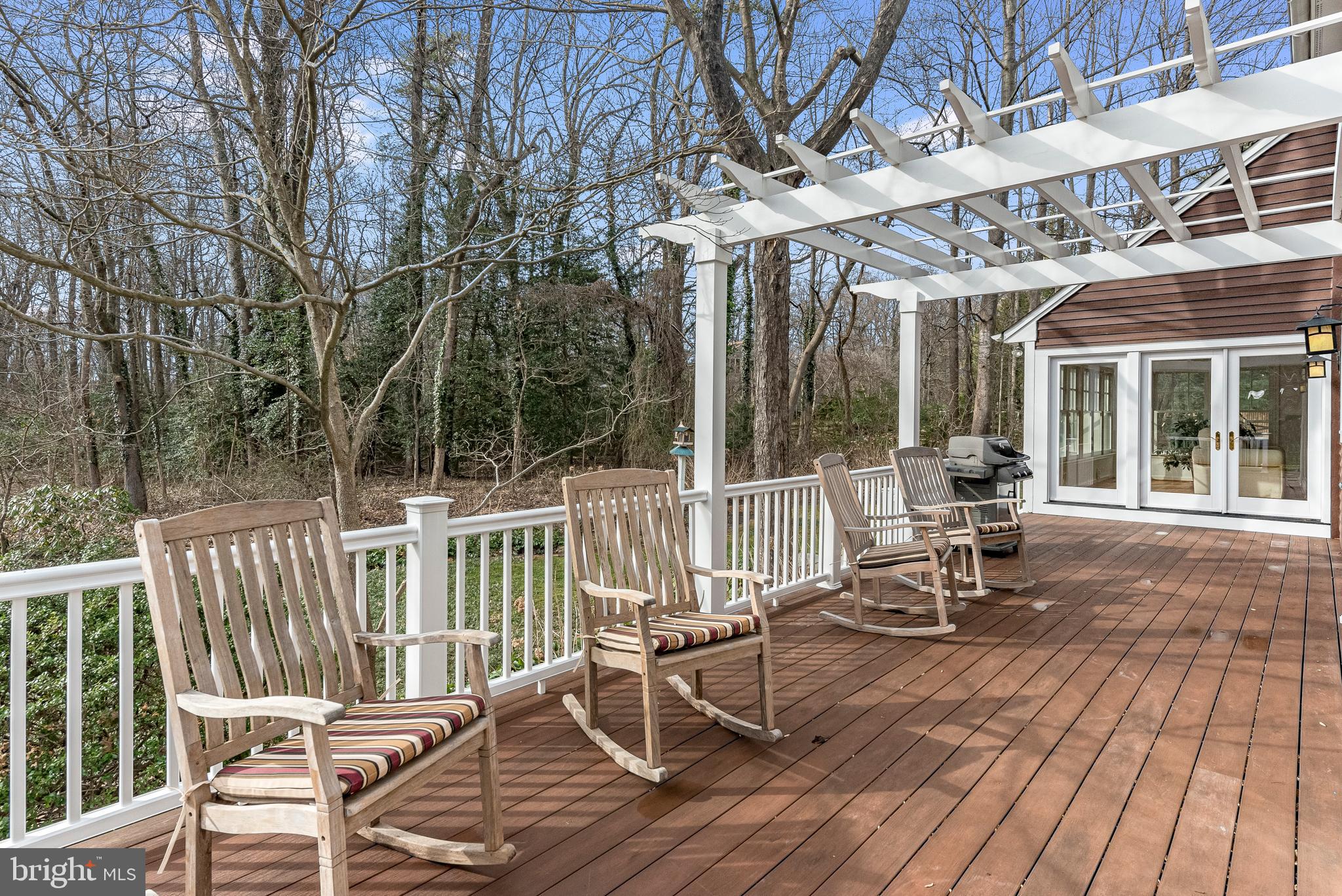 MELVIN POINT - Residential