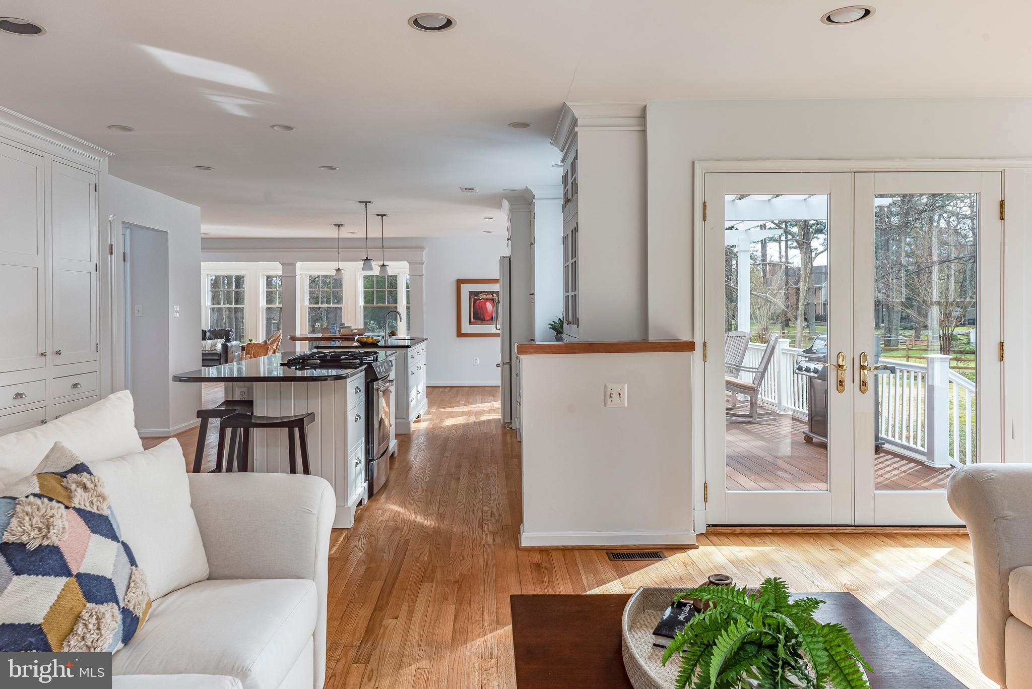 MELVIN POINT - Residential