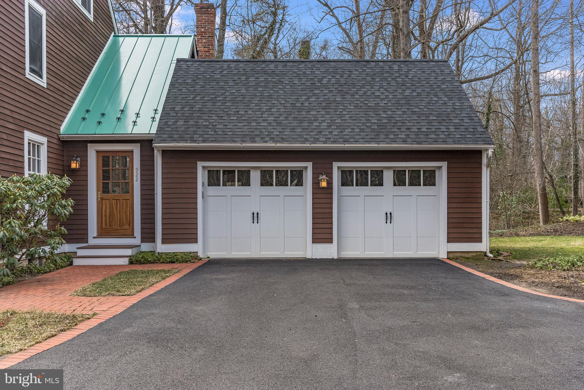 MELVIN POINT - Residential