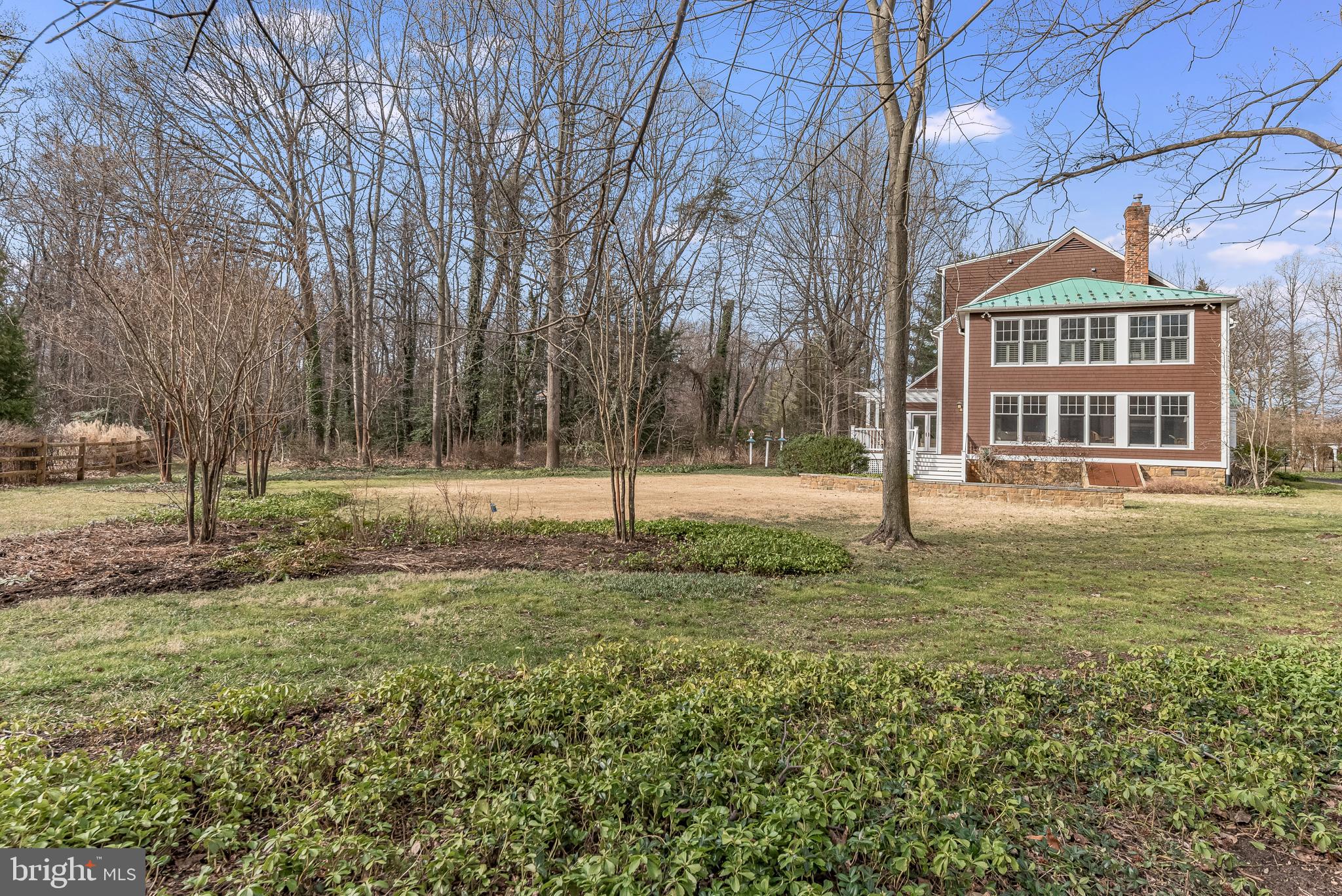 MELVIN POINT - Residential