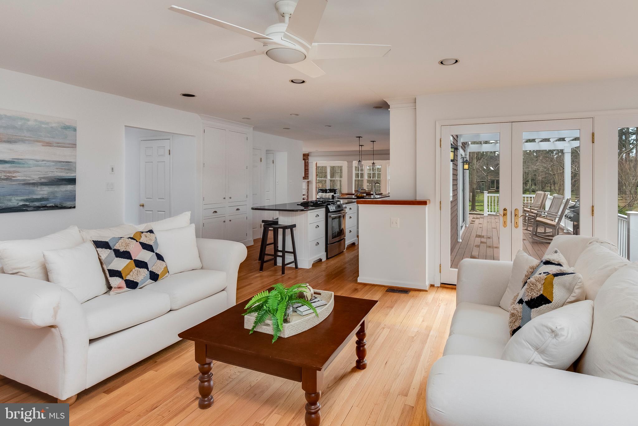 MELVIN POINT - Residential