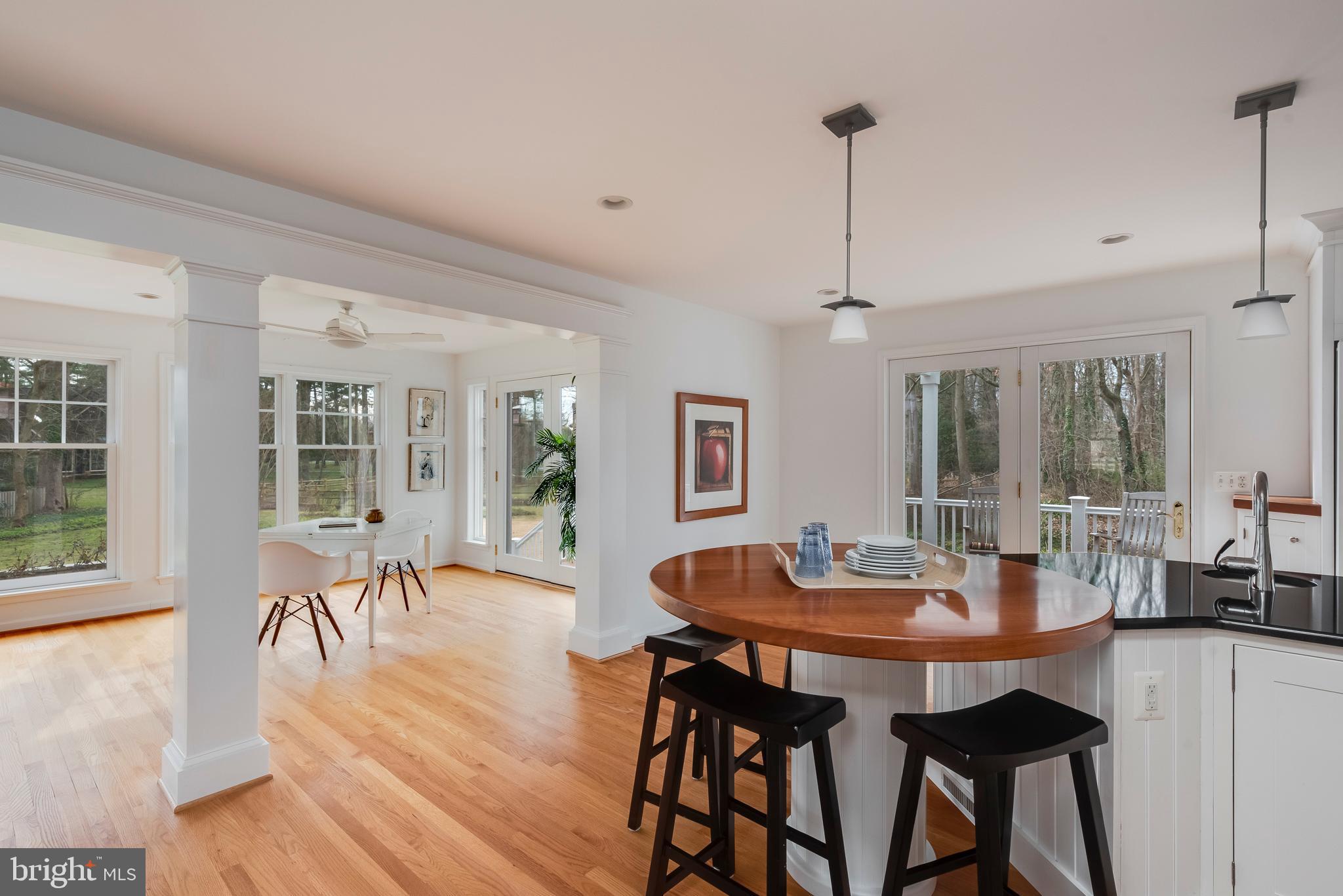 MELVIN POINT - Residential