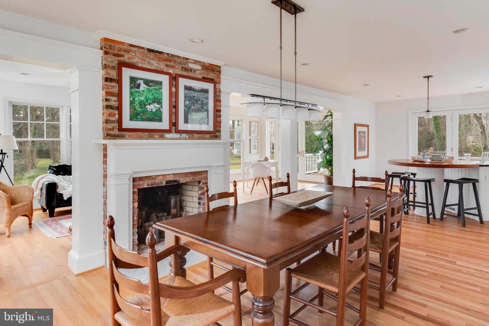 MELVIN POINT - Residential