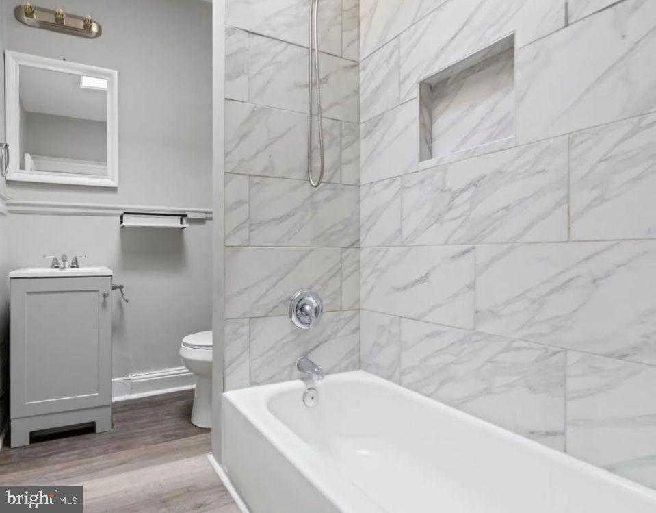 SANDTOWN-WINCHESTER - Residential Lease