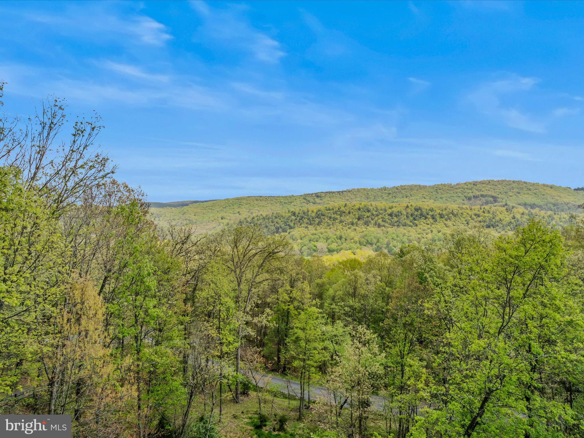 SUMMIT AT LOST RIVER - Residential