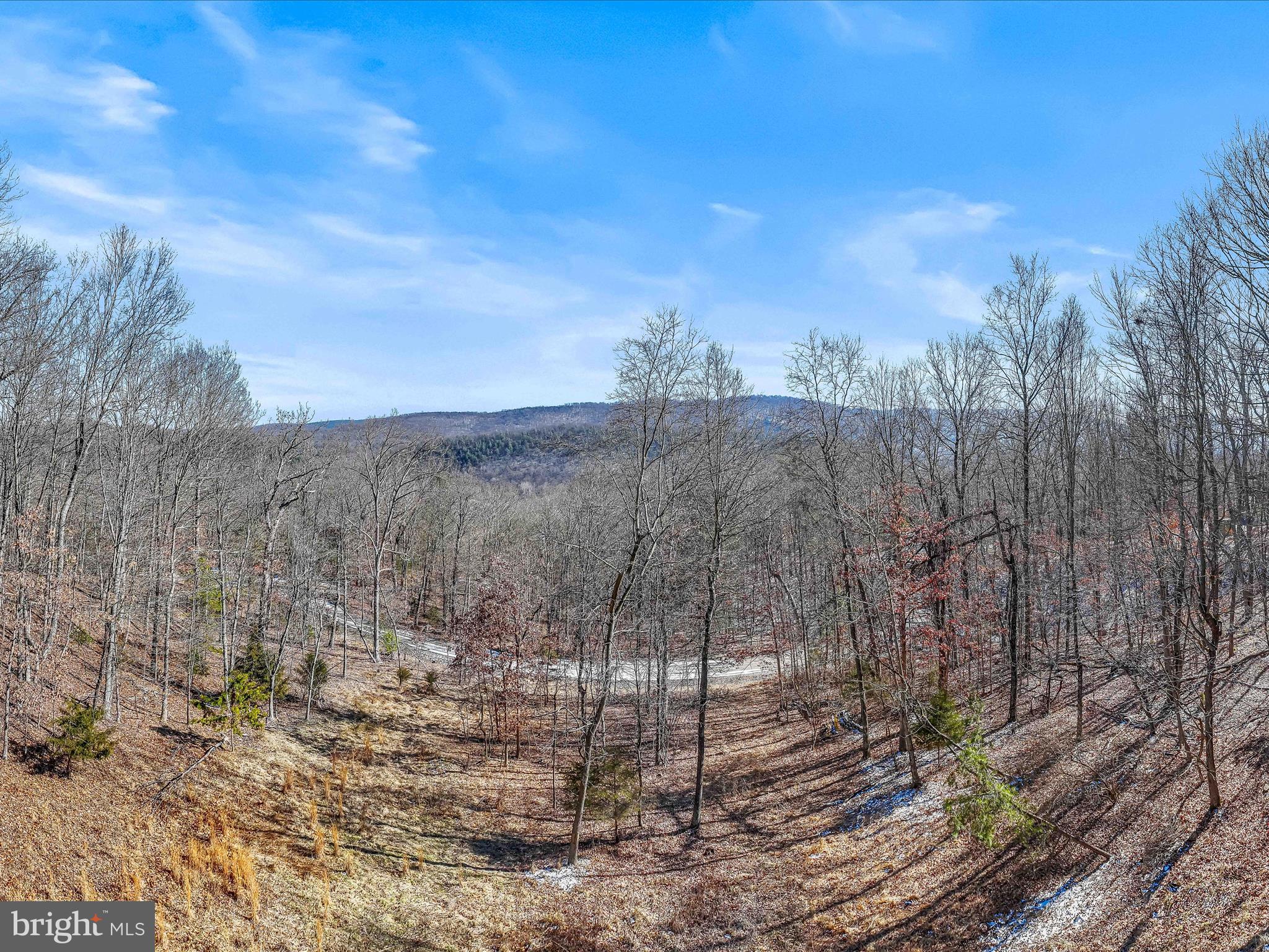 SUMMIT AT LOST RIVER - Residential