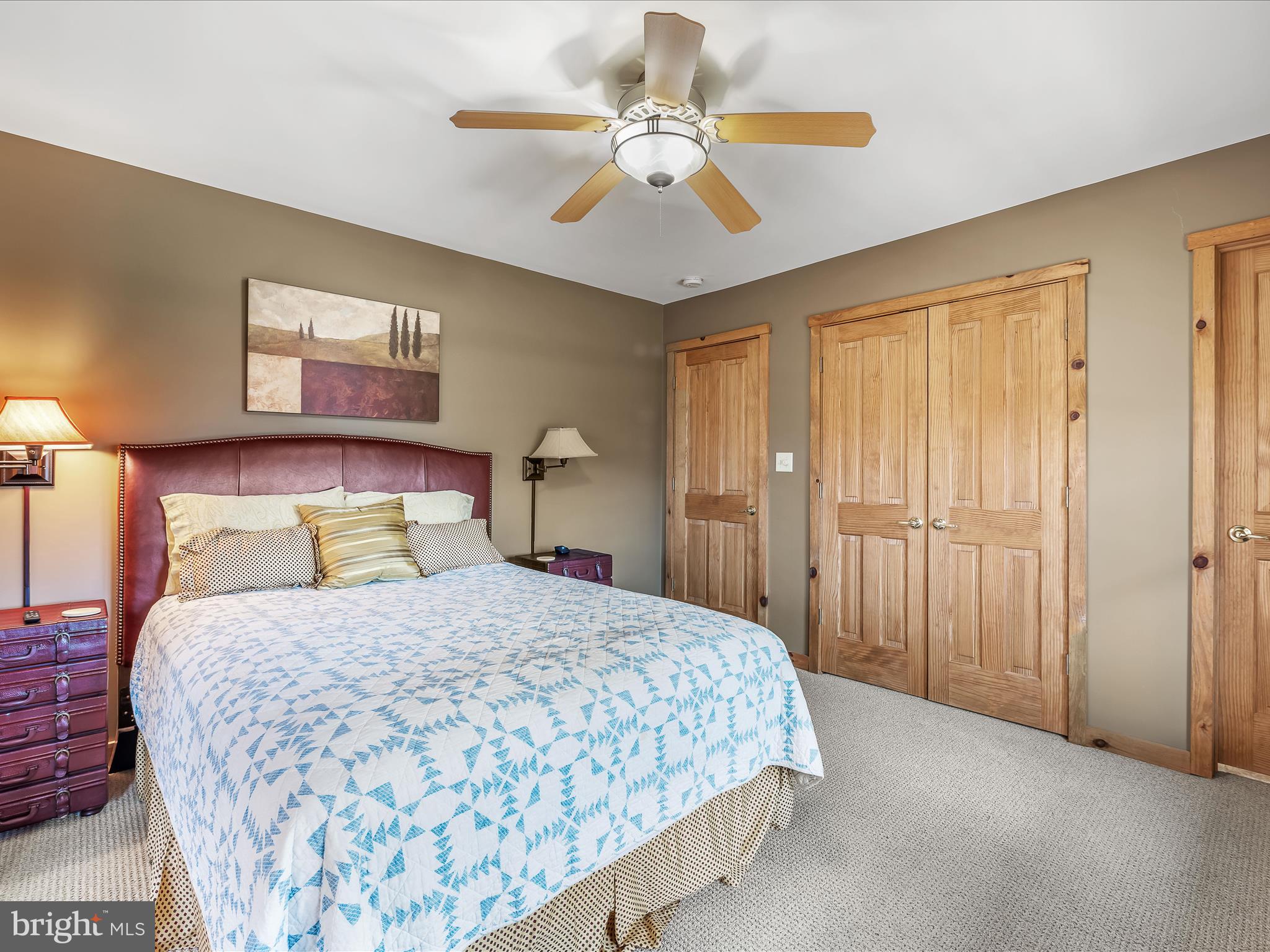 SUMMIT AT LOST RIVER - Residential