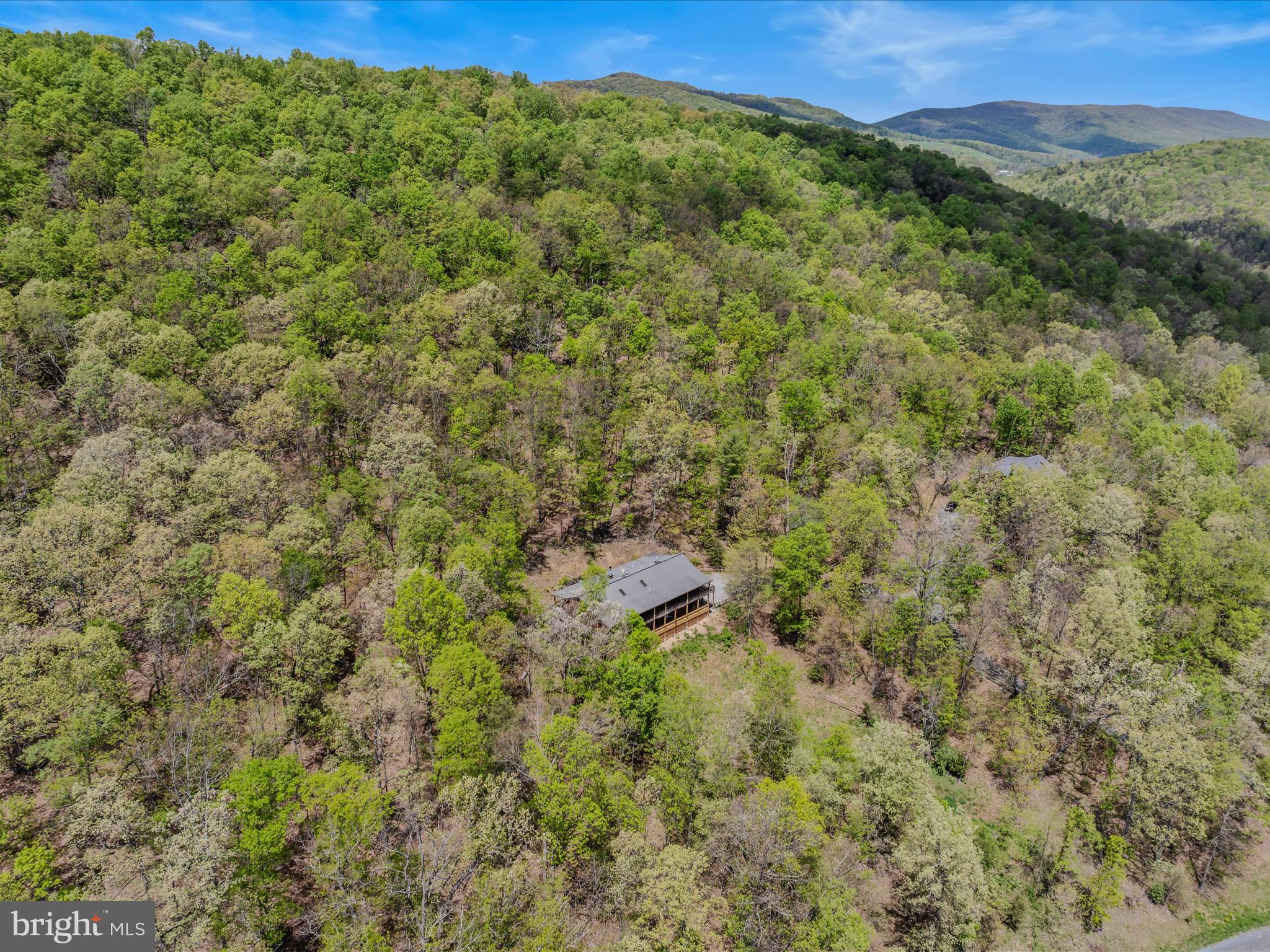 SUMMIT AT LOST RIVER - Residential