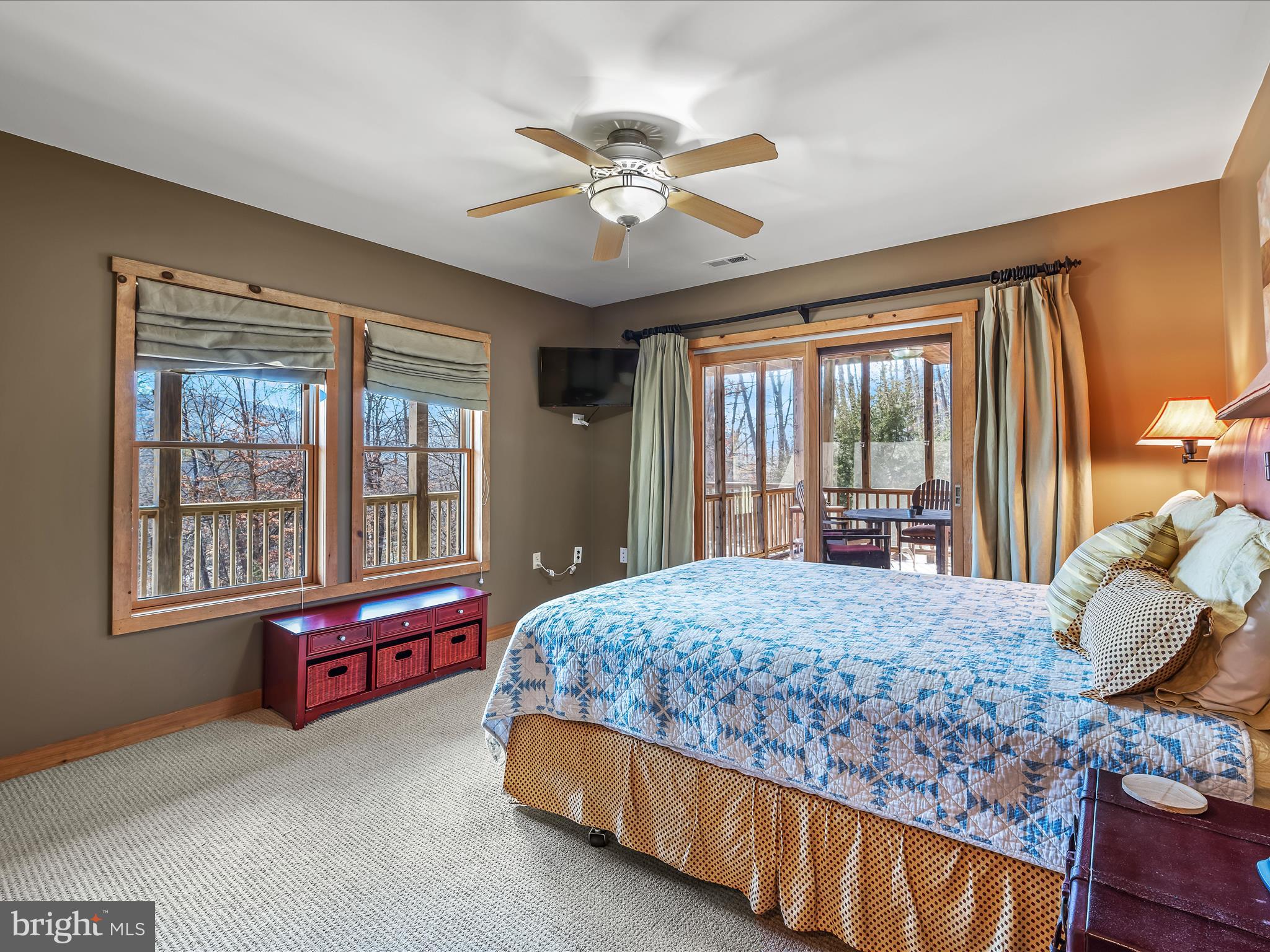 SUMMIT AT LOST RIVER - Residential