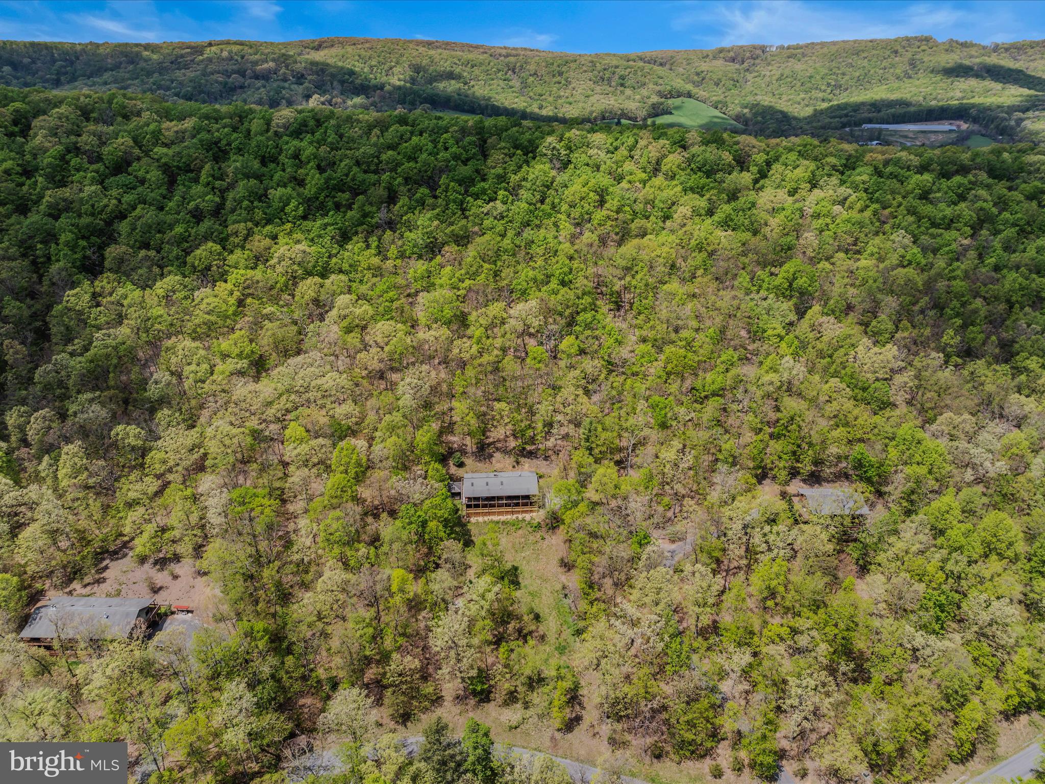 SUMMIT AT LOST RIVER - Residential