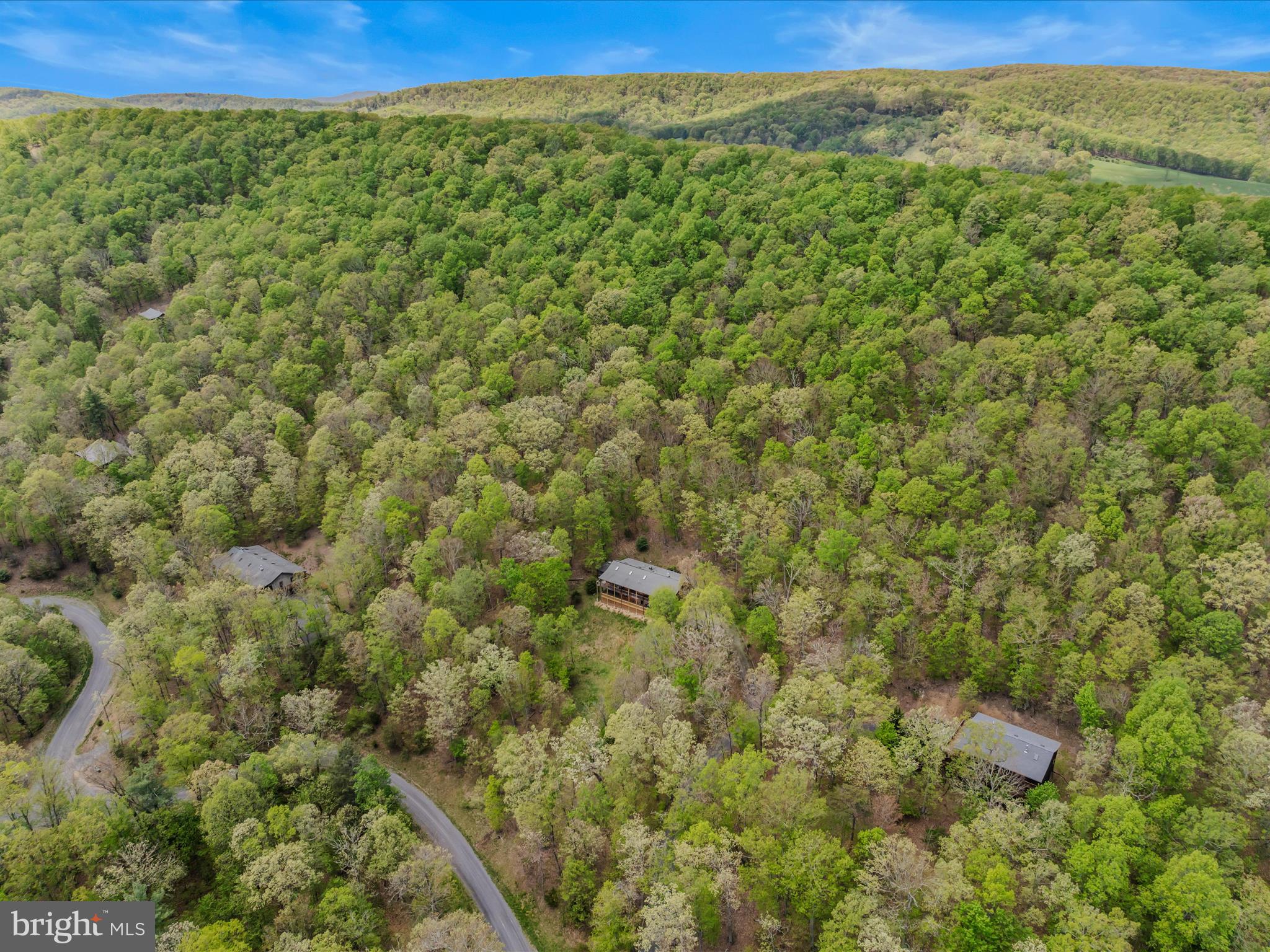 SUMMIT AT LOST RIVER - Residential