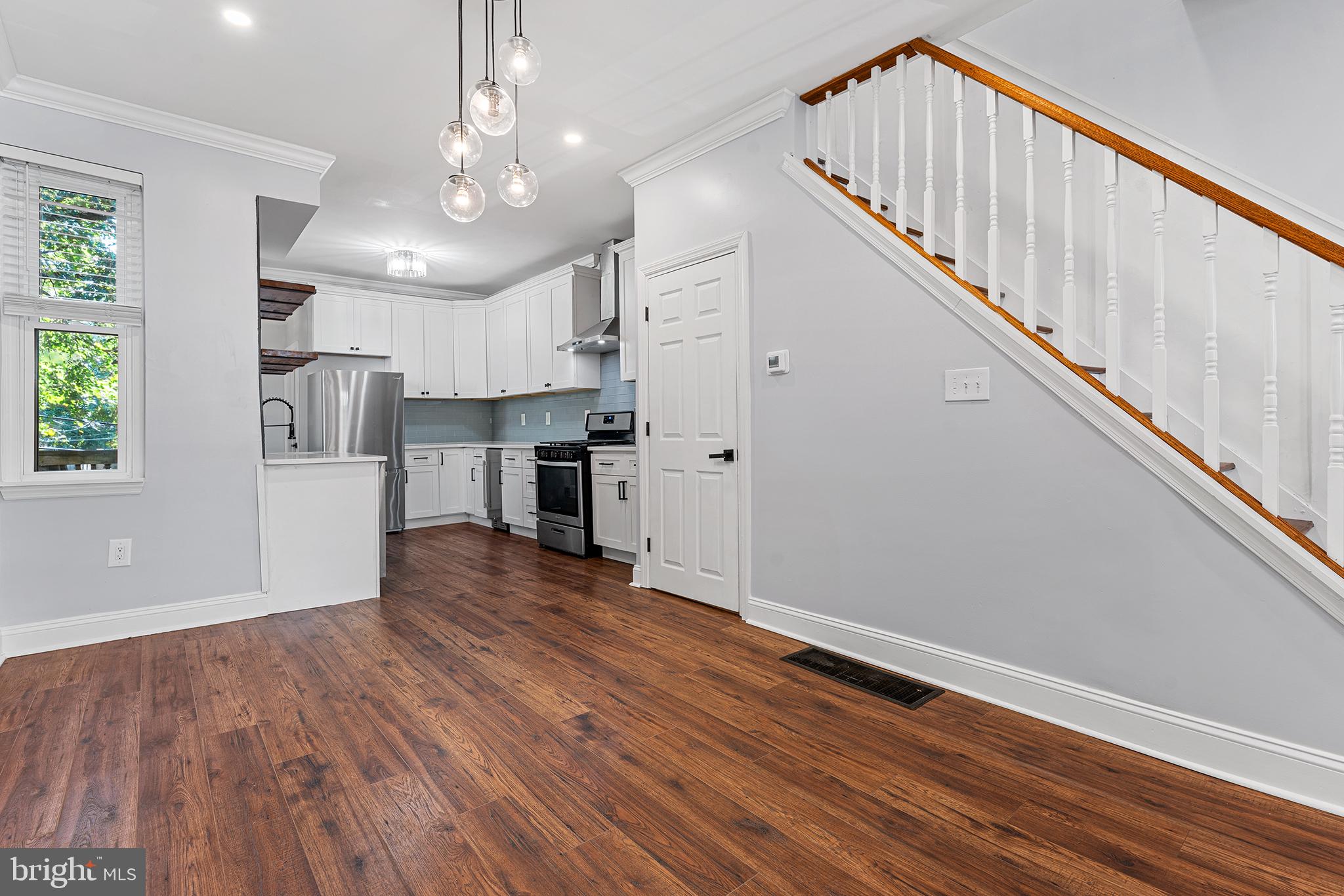 108 E HORTTER STREET