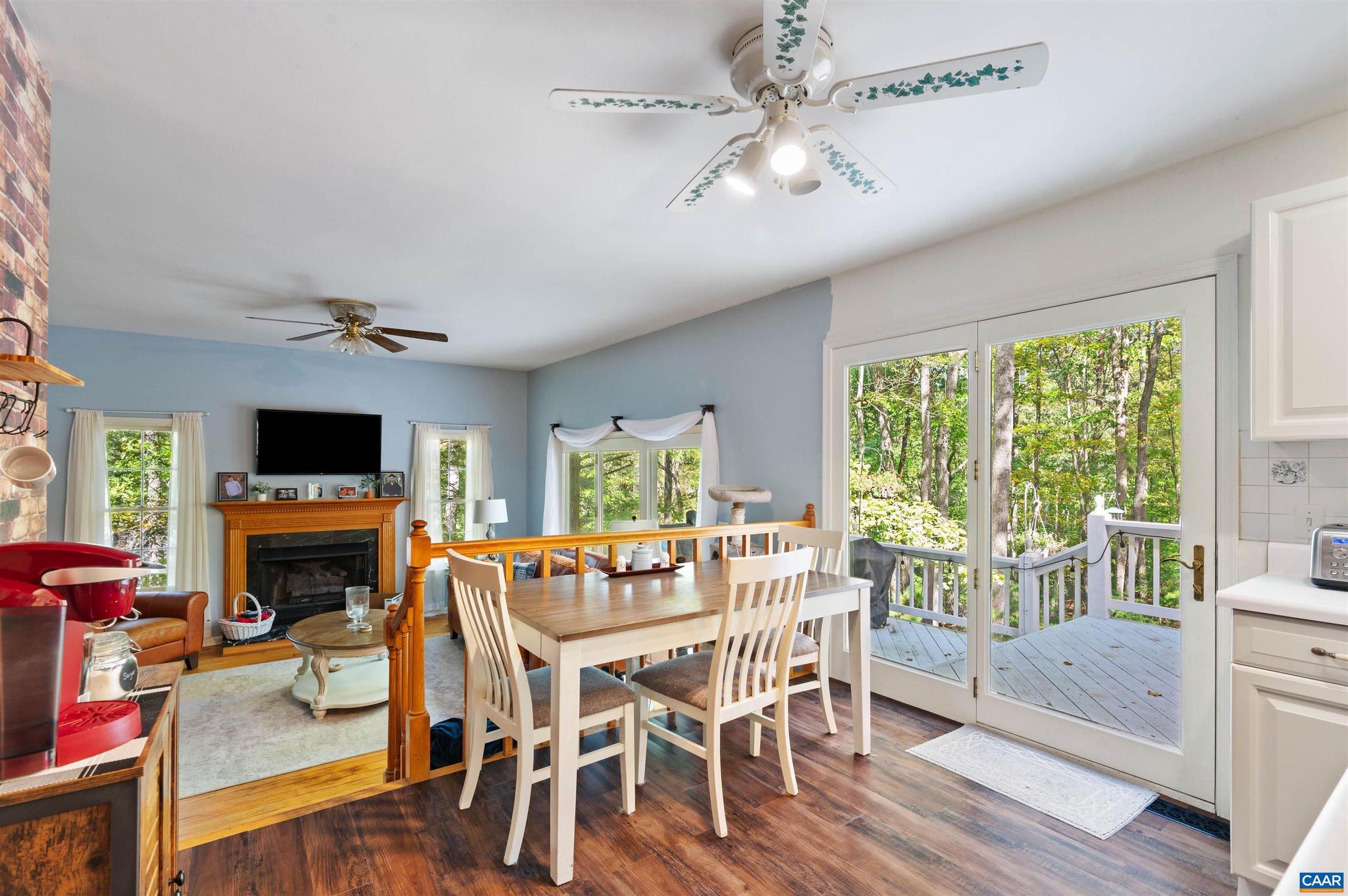 LAKE MONTICELLO - Residential