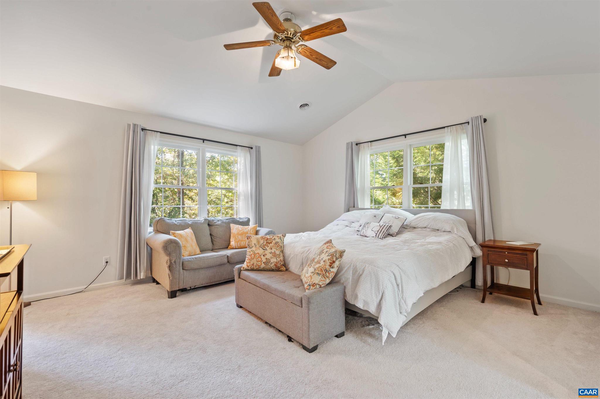 LAKE MONTICELLO - Residential